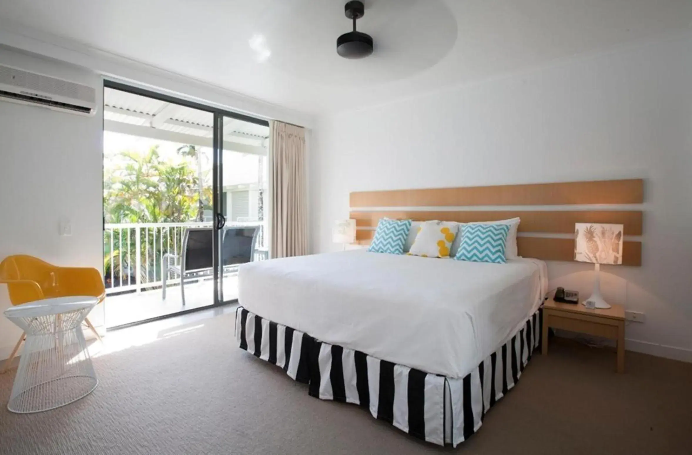 Two-Bedroom Apartment with Garden View - No Housekeeping in Oaks Port Douglas Resort Two-Bedroom Apartment with Garden View - No Housekeeping in Oaks Port Douglas Resort