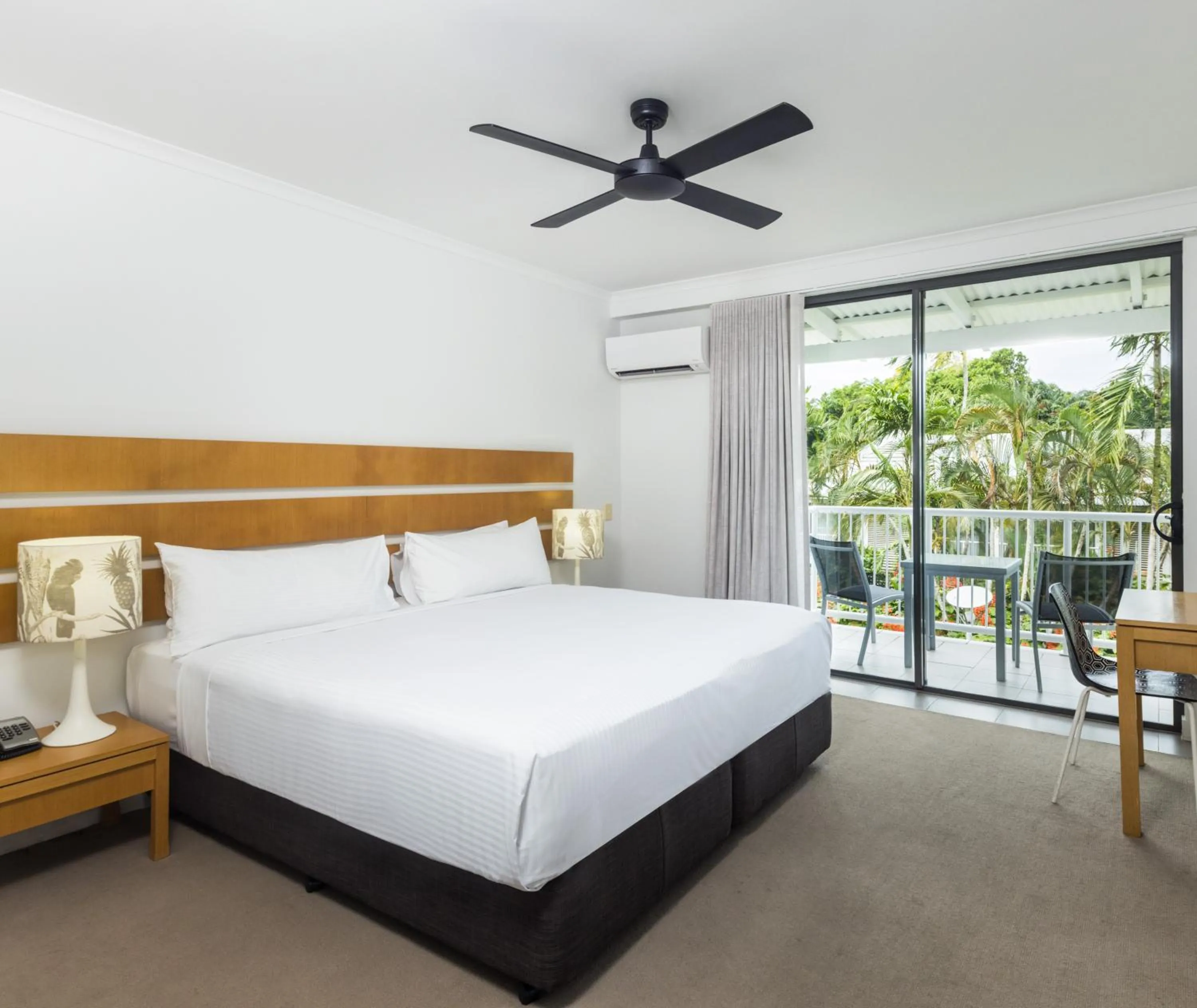 King or twin Room with Garden View in Oaks Port Douglas Resort