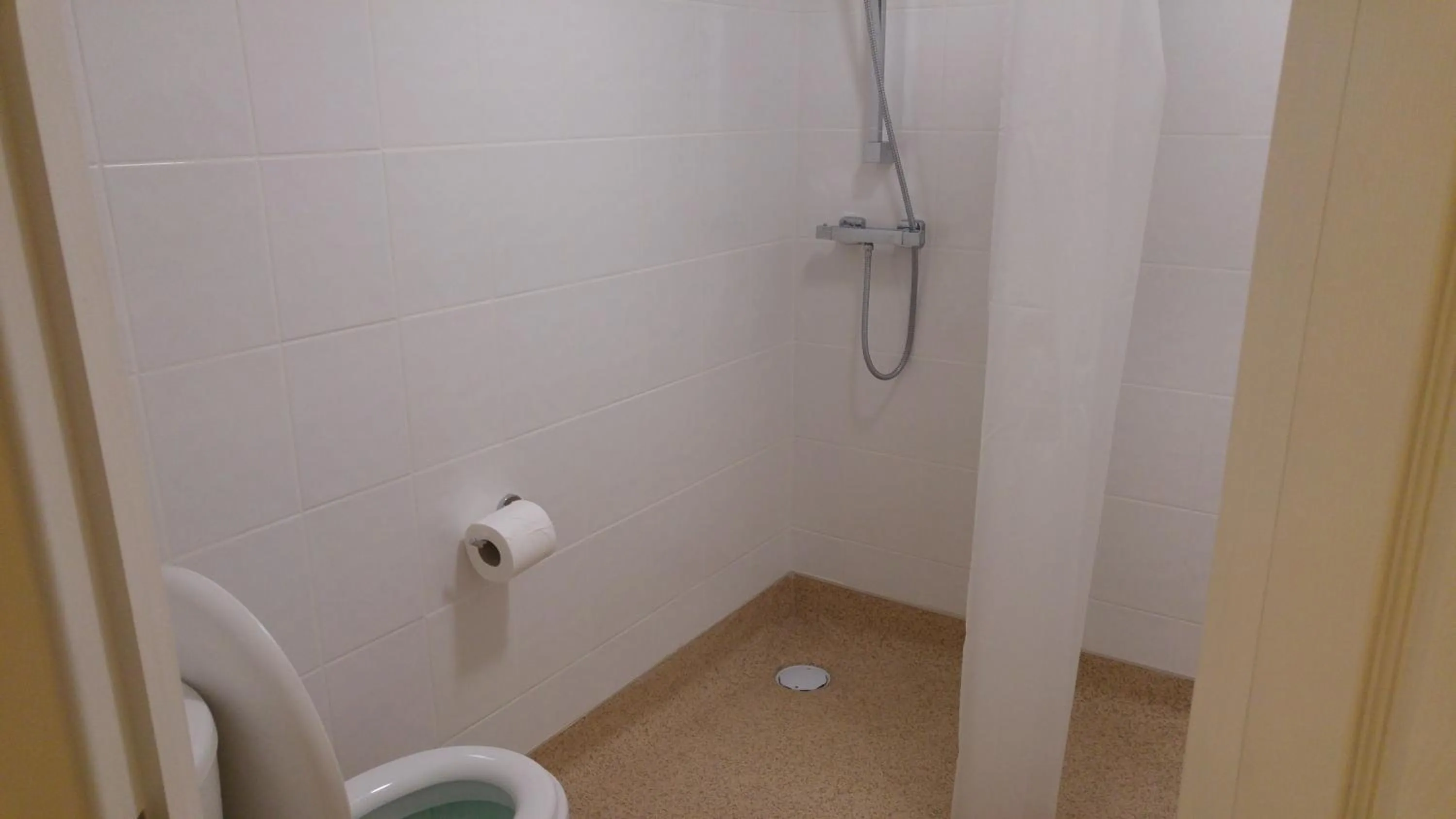 Bathroom in City View Hotel Stratford