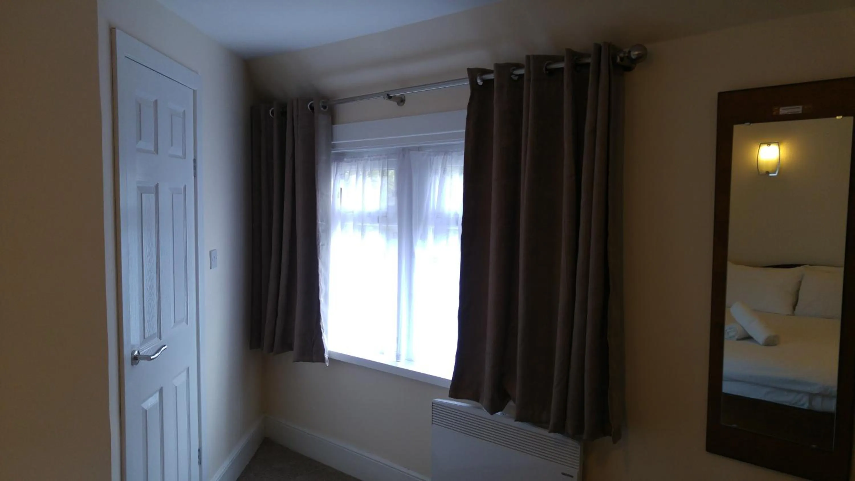 Decorative detail, Bed in City View Hotel Stratford