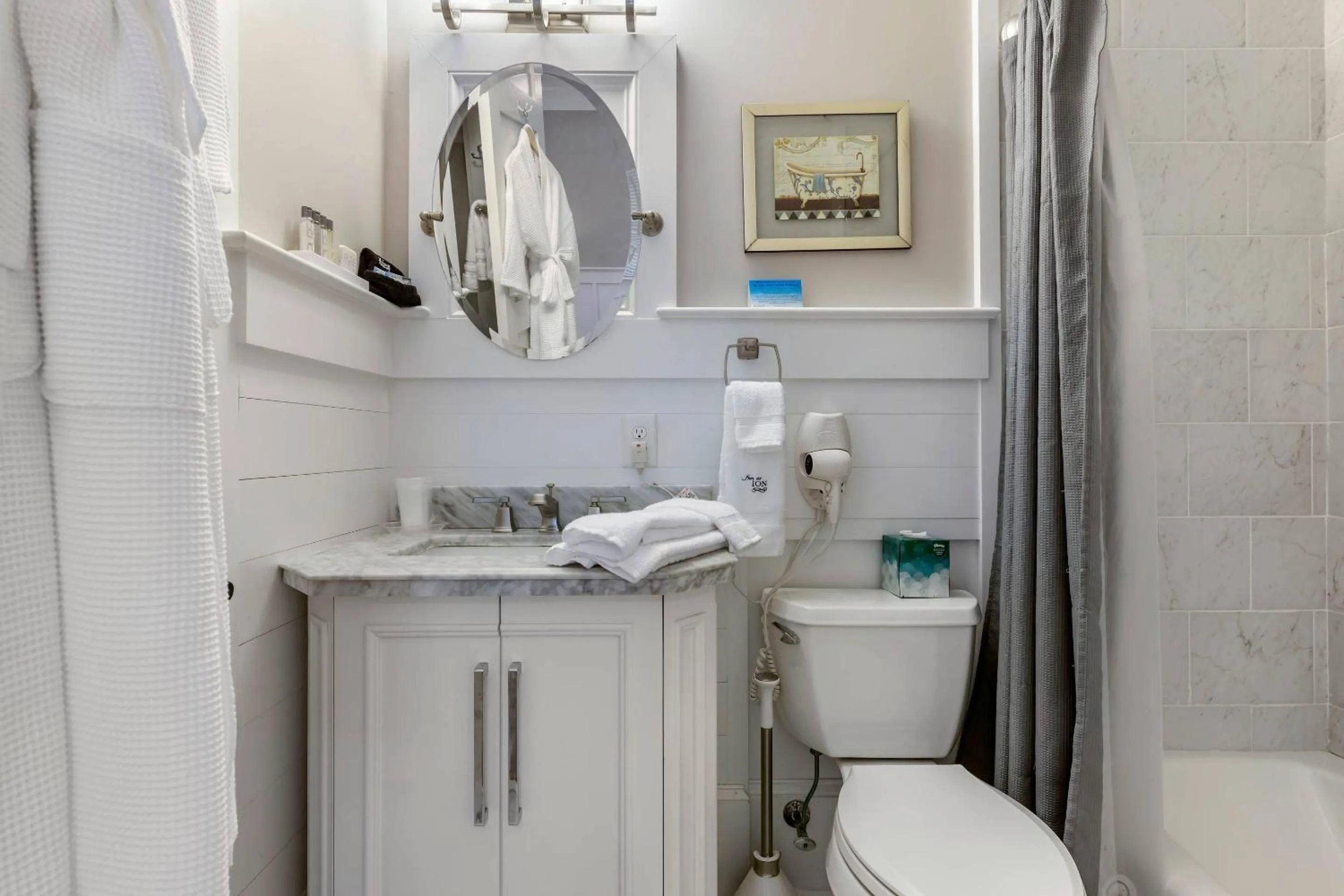 Bedroom in Inn at I'On, an Ascend Collection Hotel