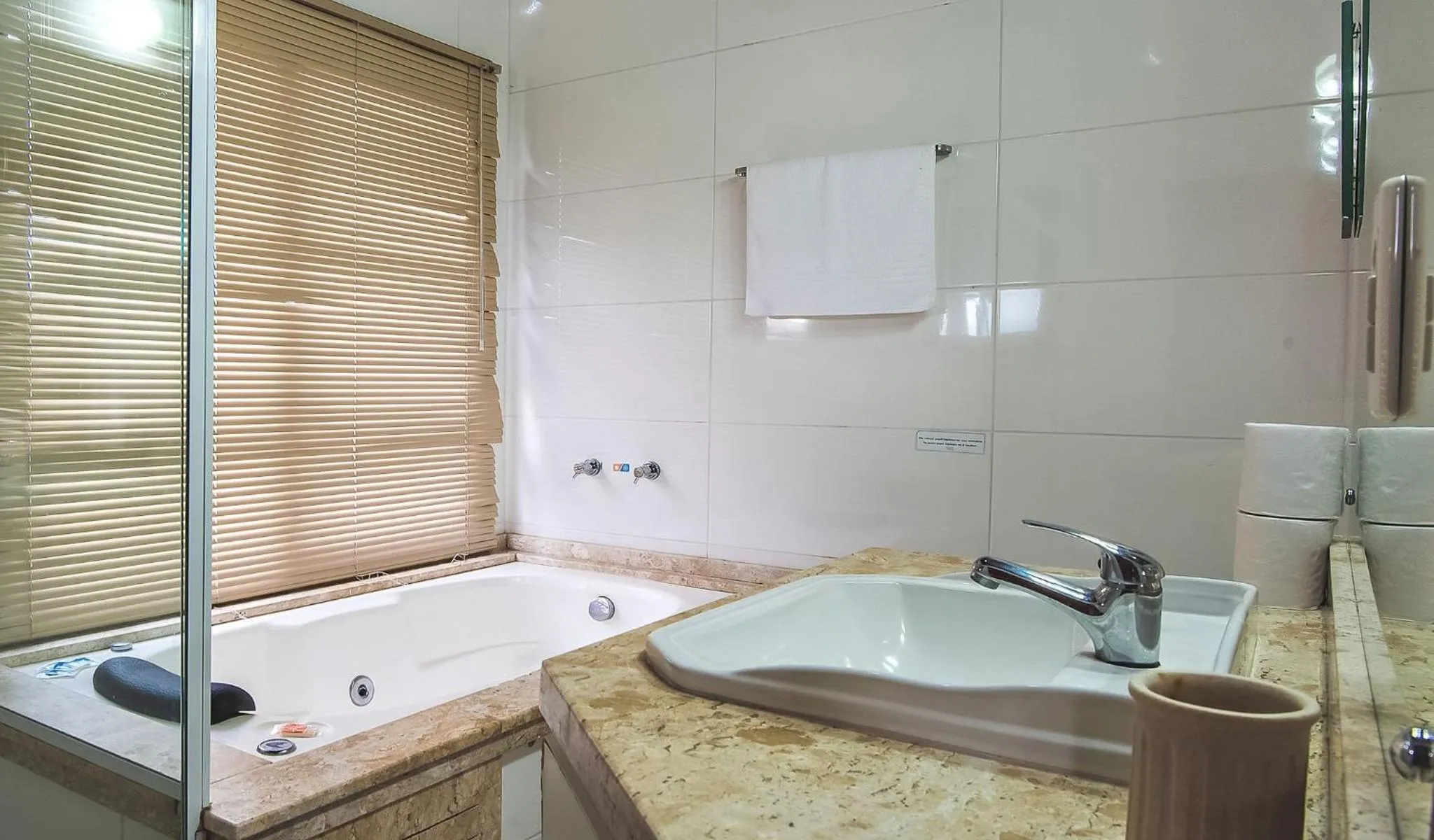 Hot Tub in Pousada Bangalôs do Rosa