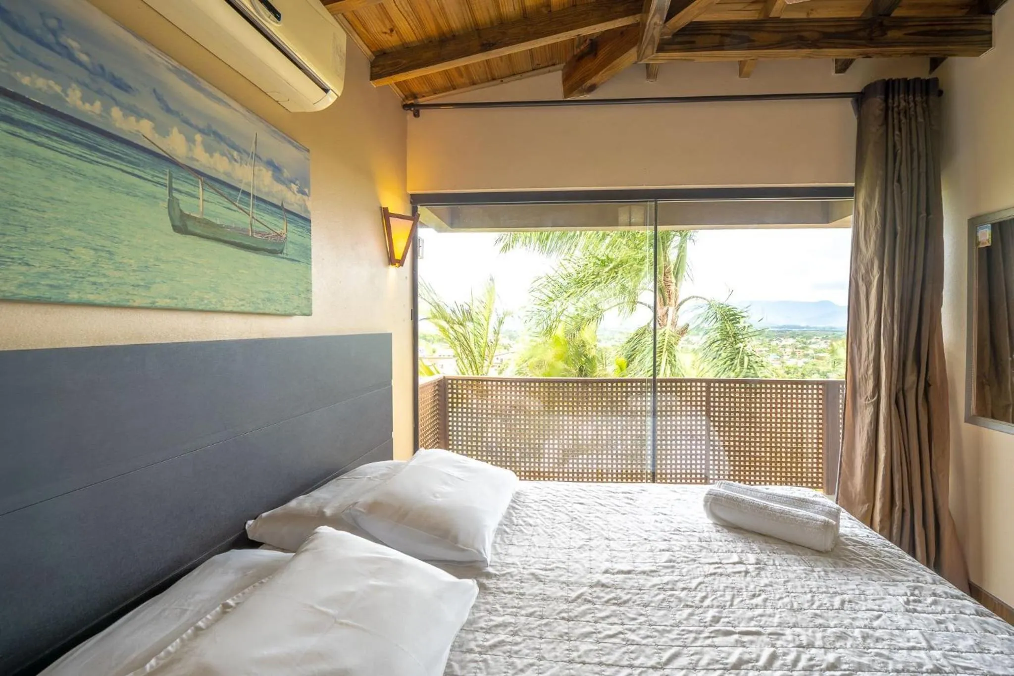 Bedroom, Bed in Pousada Bangalôs do Rosa