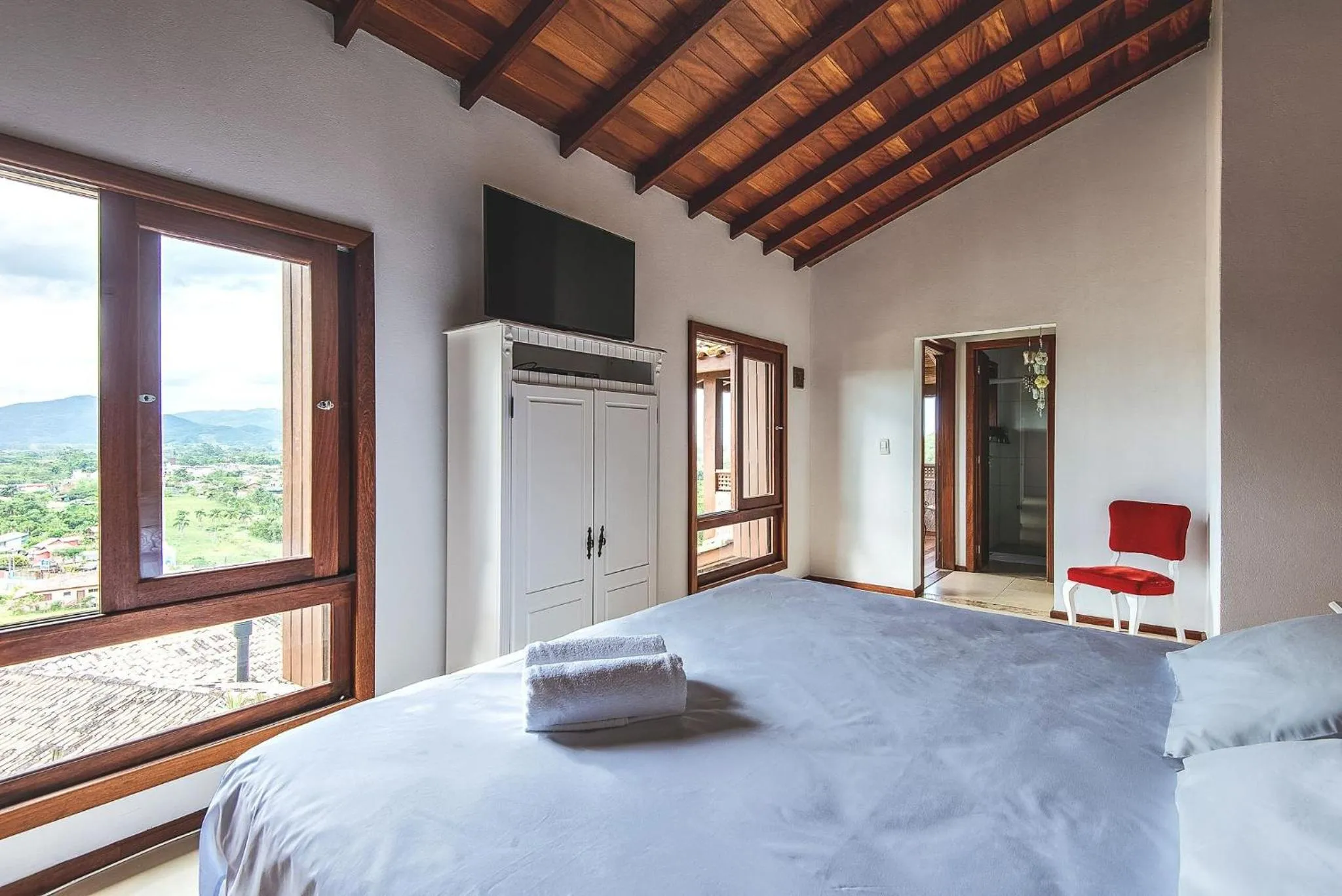 TV and multimedia, Bed in Pousada Bangalôs do Rosa