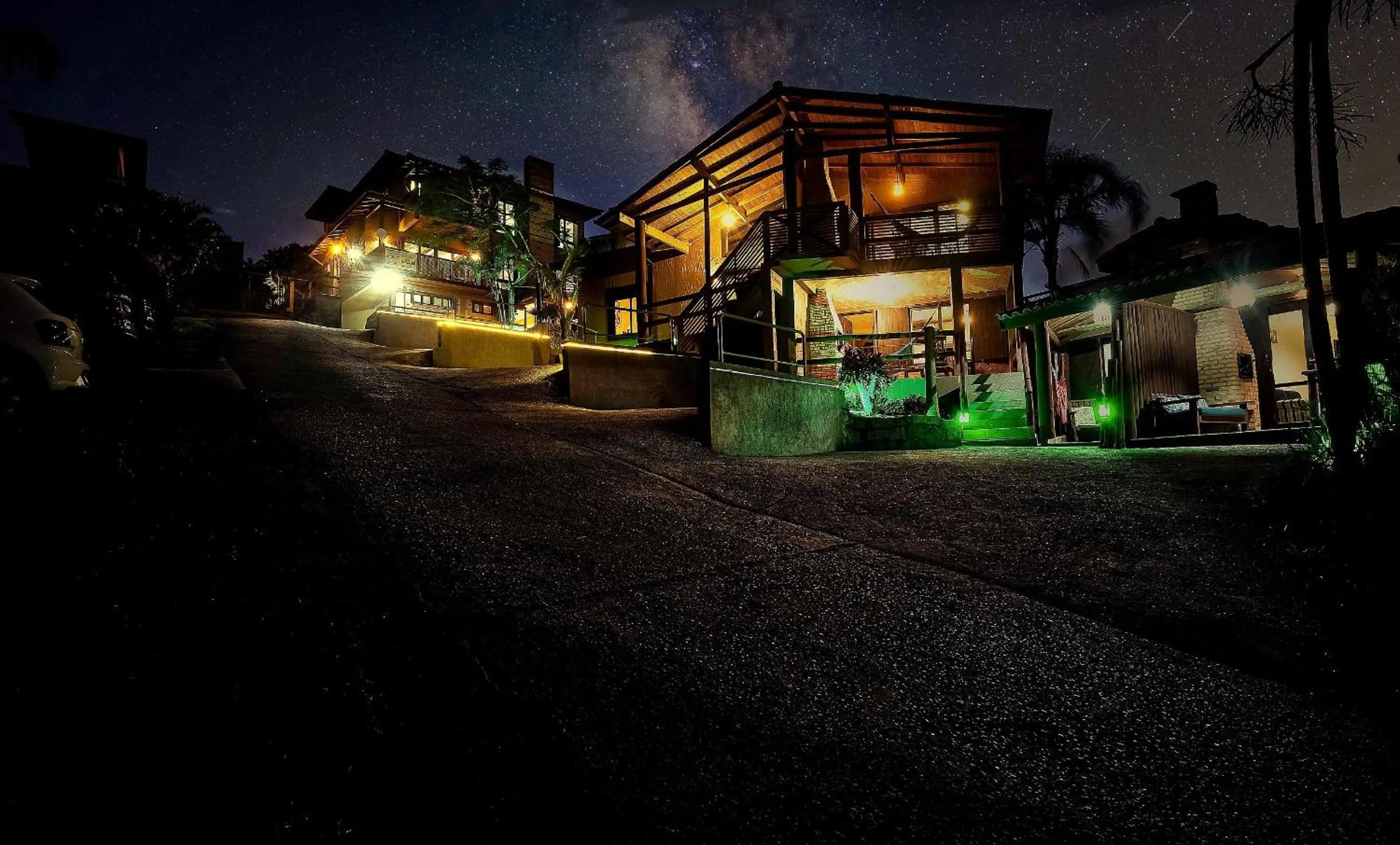 Facade/entrance in Pousada Bangalôs do Rosa