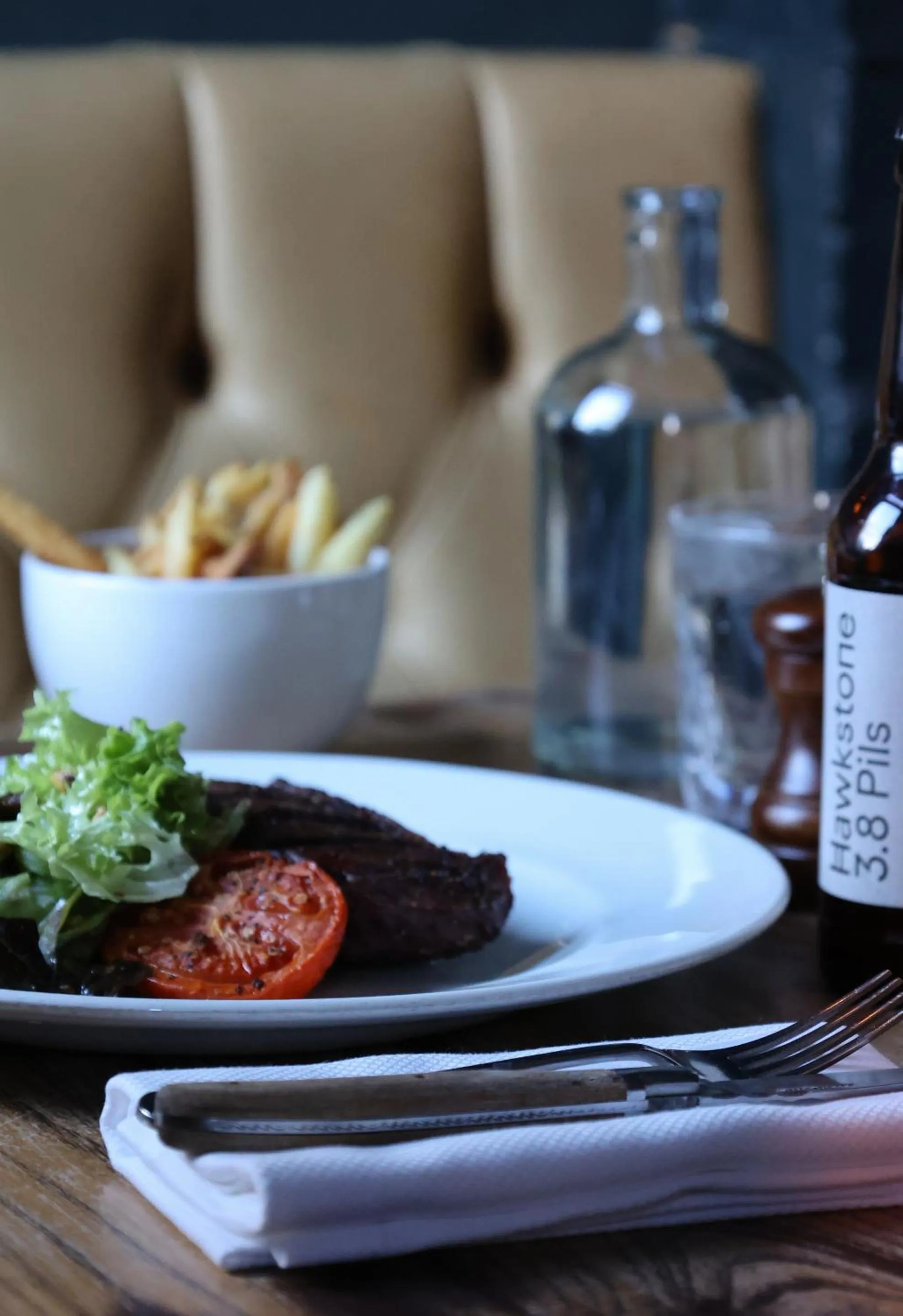 Food and drinks in The Porterhouse grill & rooms