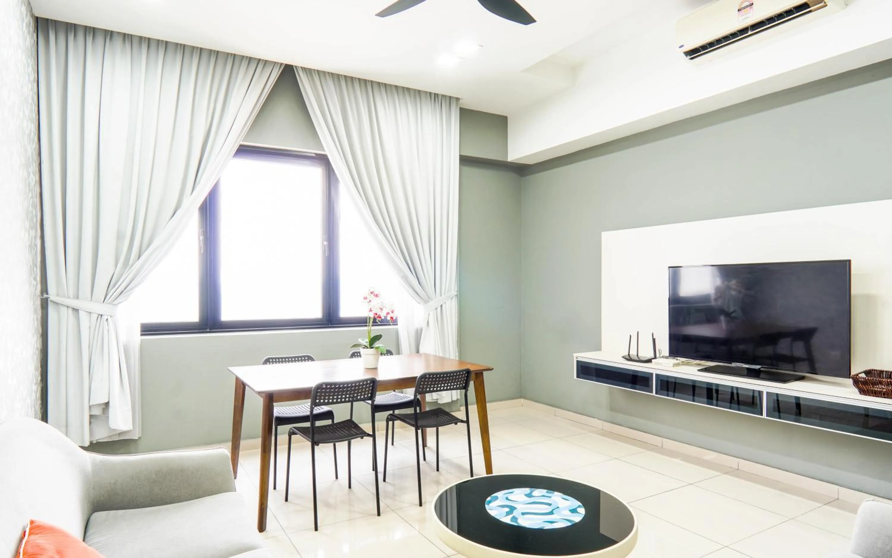 Encorp Strand Residences by Airhost