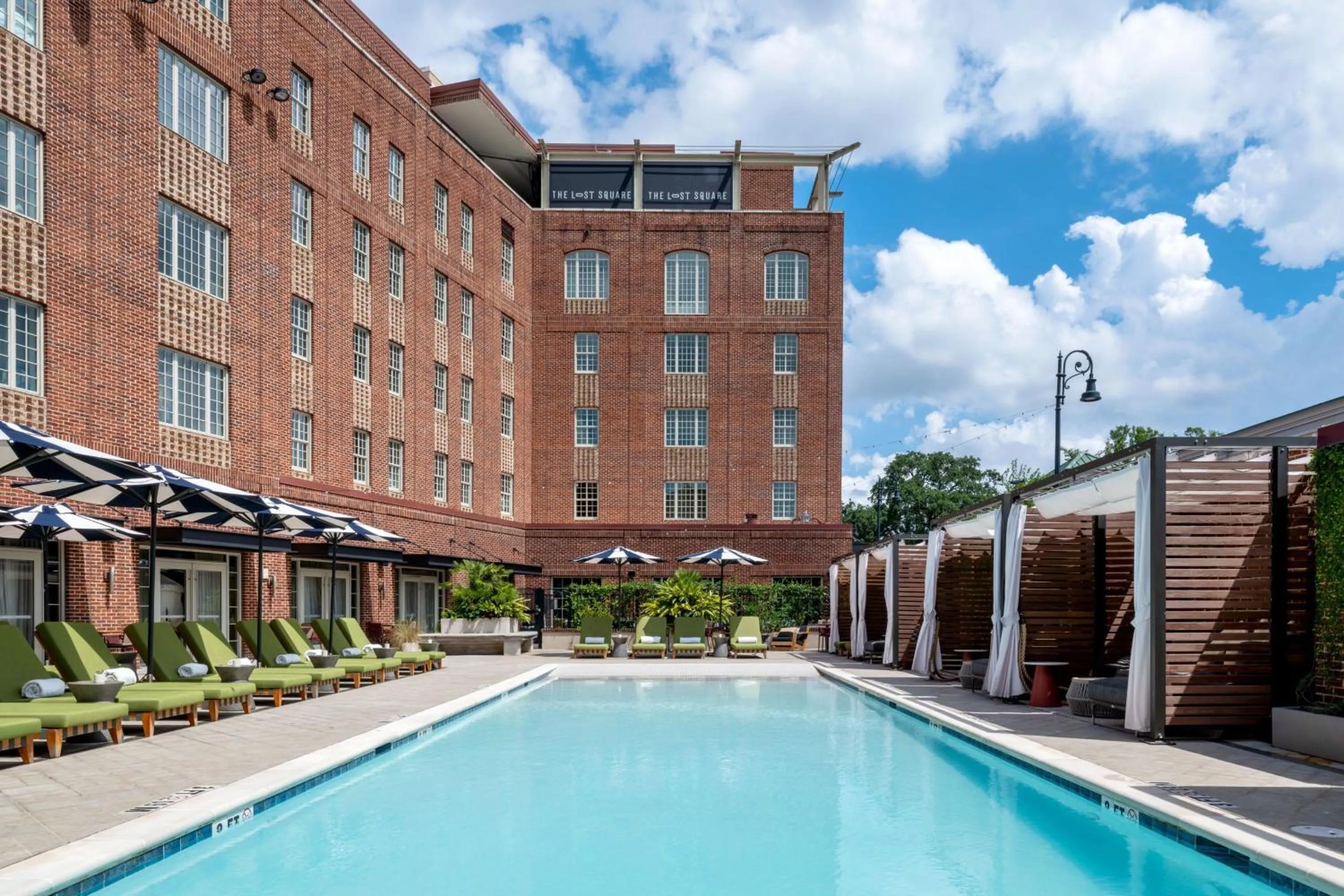Swimming pool in The Alida, Savannah, a Tribute Portfolio Hotel