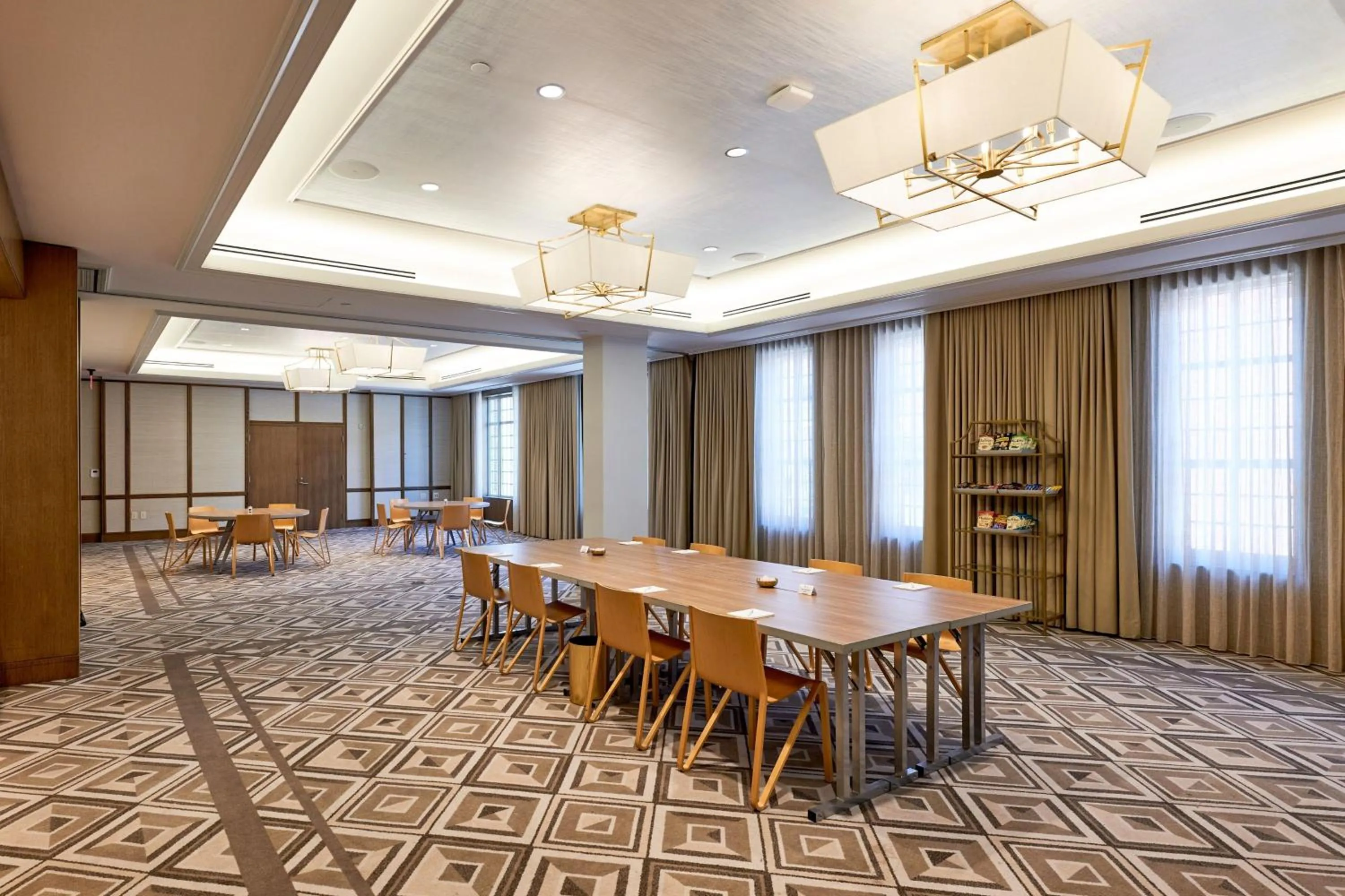 Meeting/conference room in The Alida, Savannah, a Tribute Portfolio Hotel