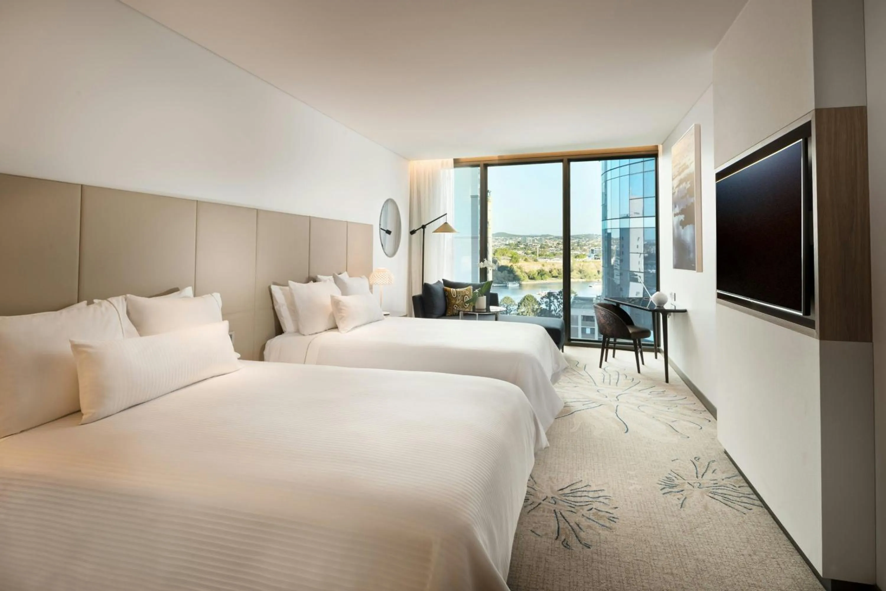 Photo of the whole room, Bed in The Westin Brisbane