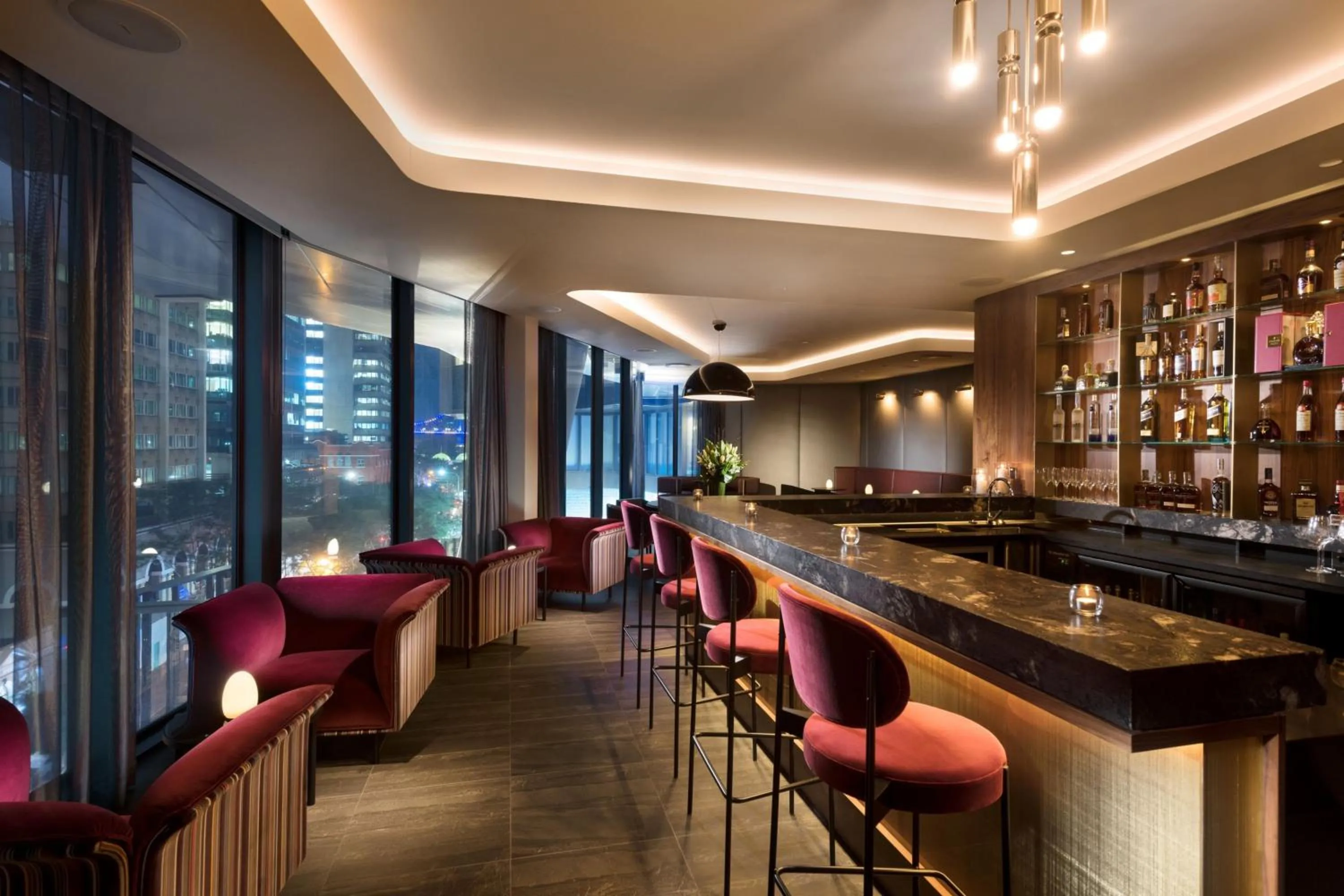Lounge or bar in The Westin Brisbane