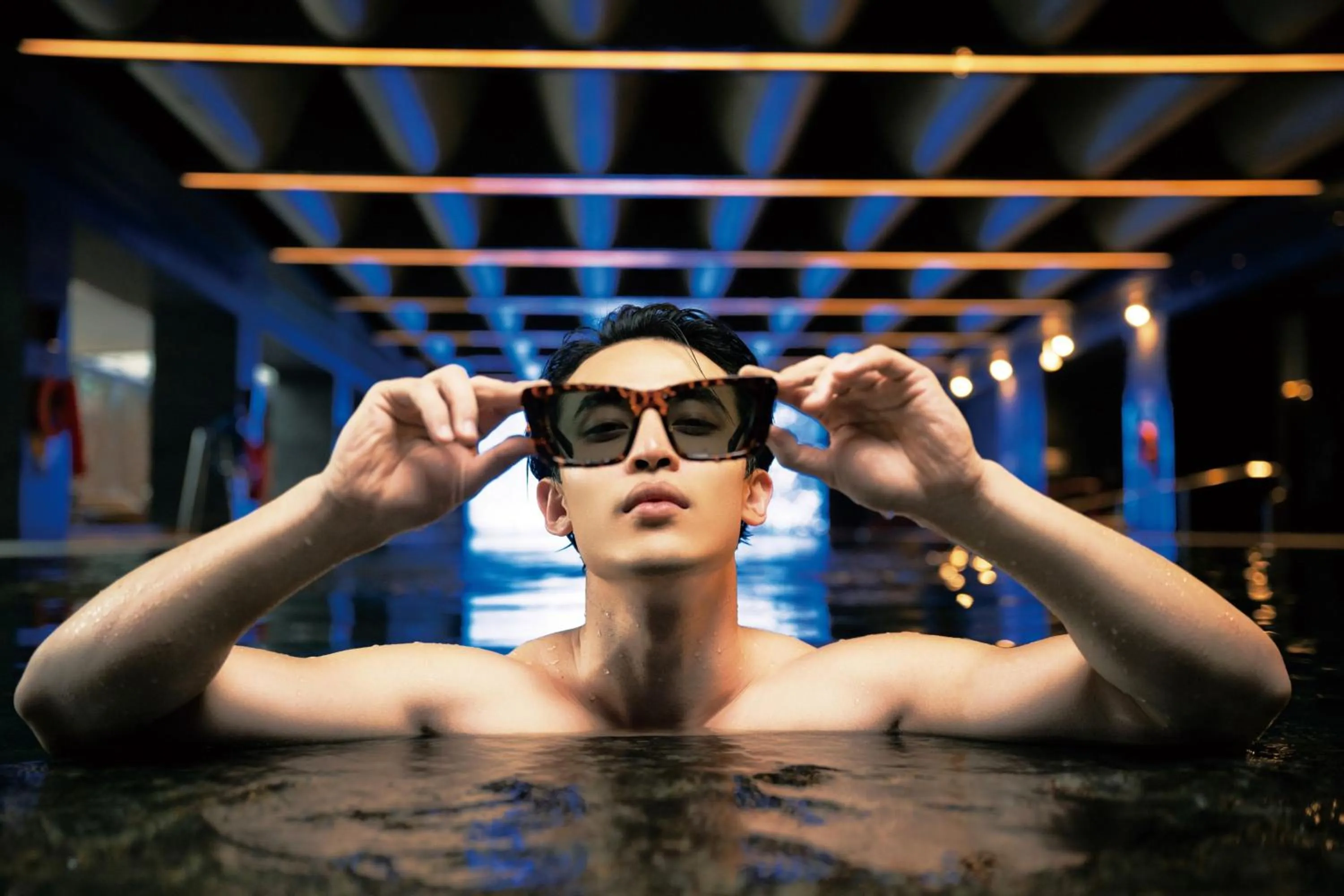 Swimming pool in W XIAN Hotel