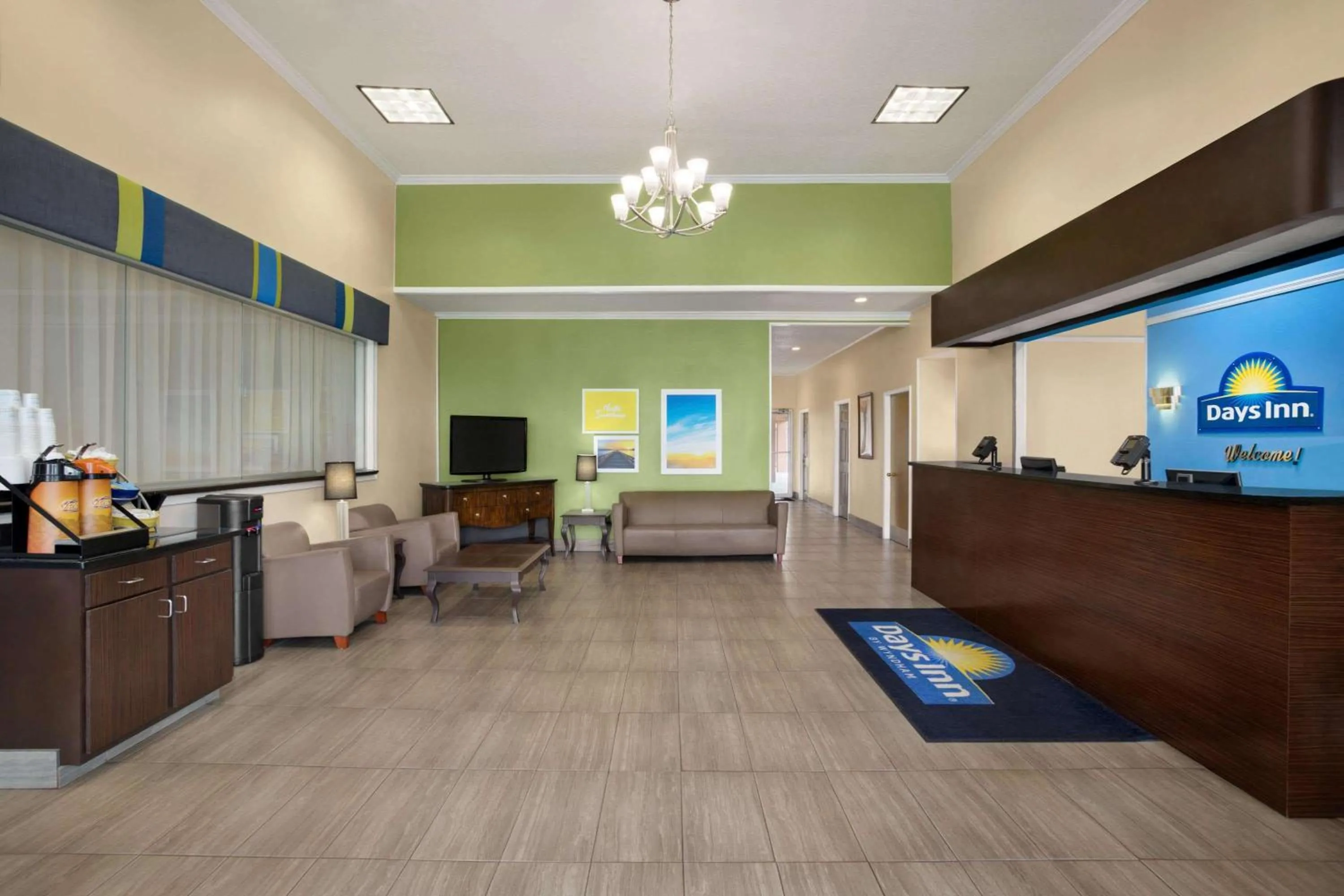 Lobby or reception in Days Inn by Wyndham Hardeeville/ I-95 State Line