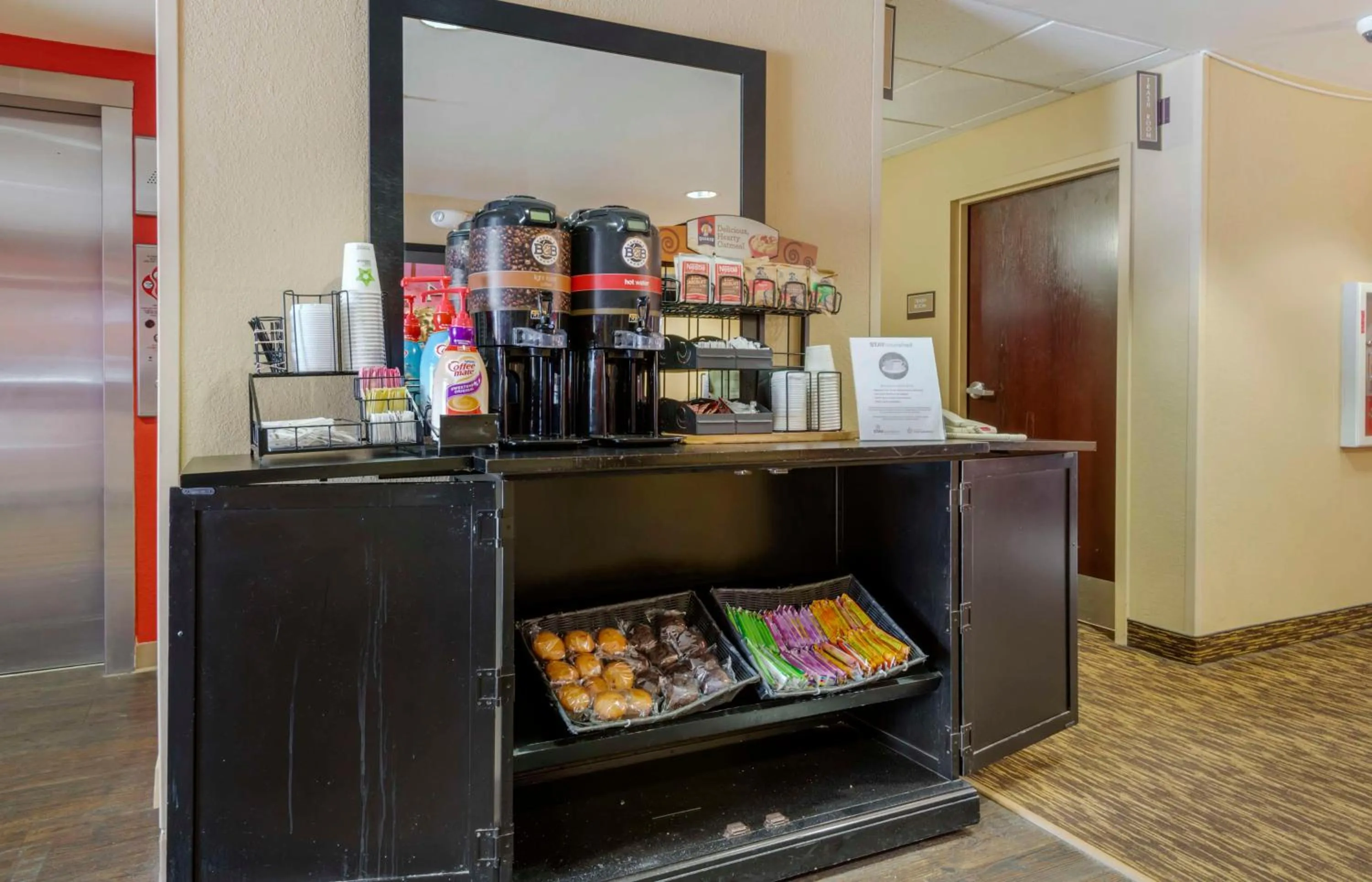 Breakfast in Extended Stay America Suites - Ramsey - Upper Saddle River
