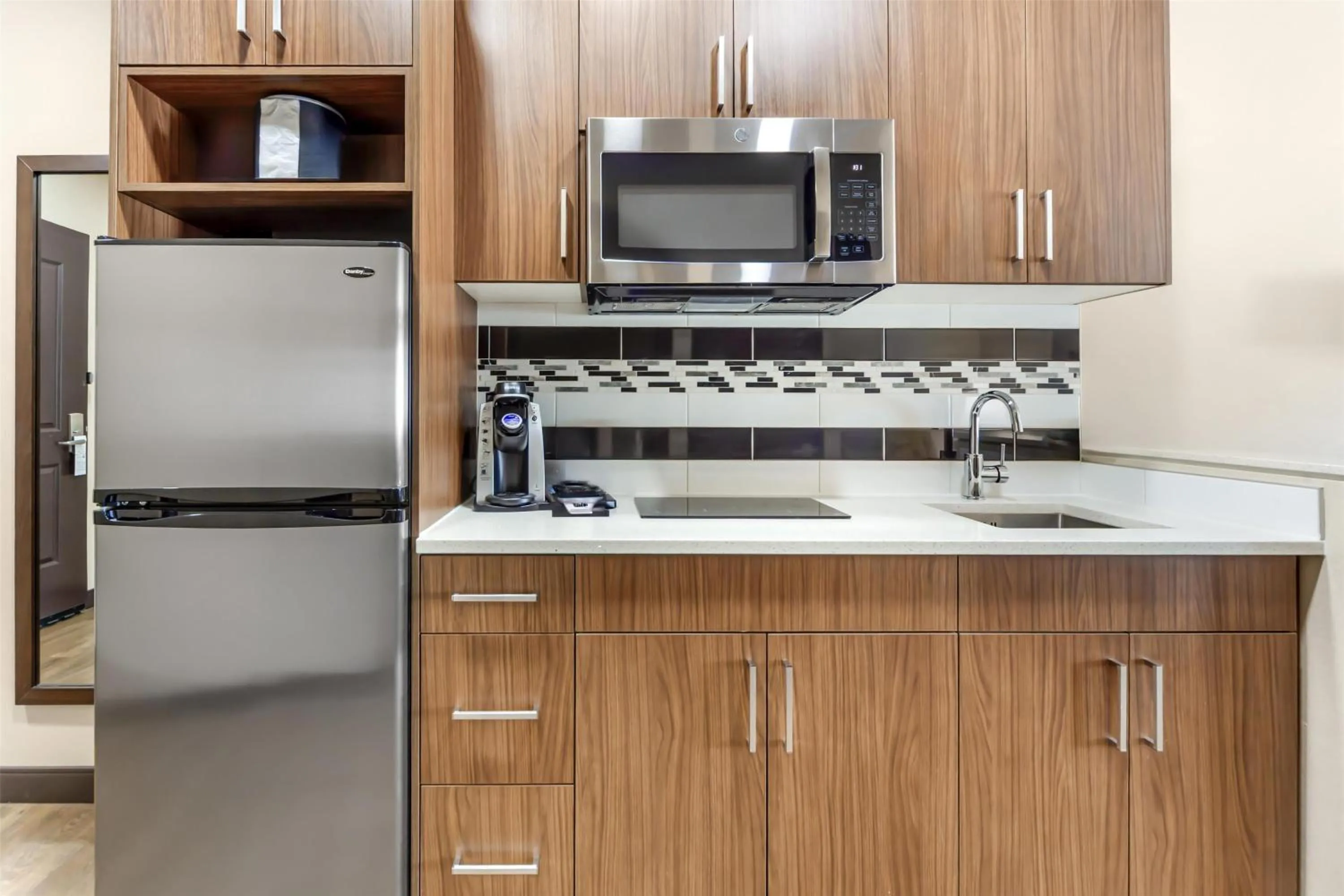 Bedroom in Best Western Plus Hinton Inn & Suites