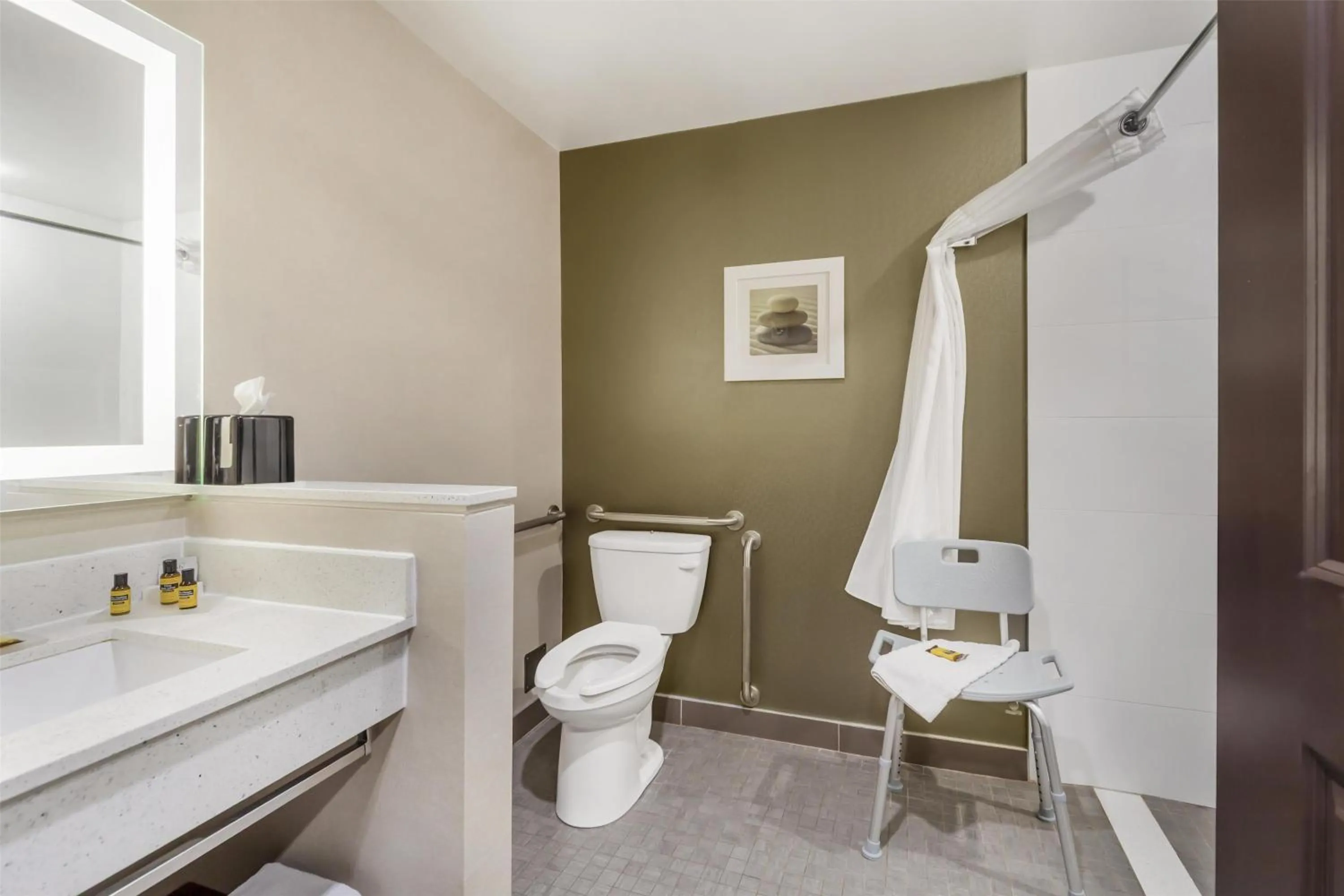 Bathroom in Best Western Plus Hinton Inn & Suites