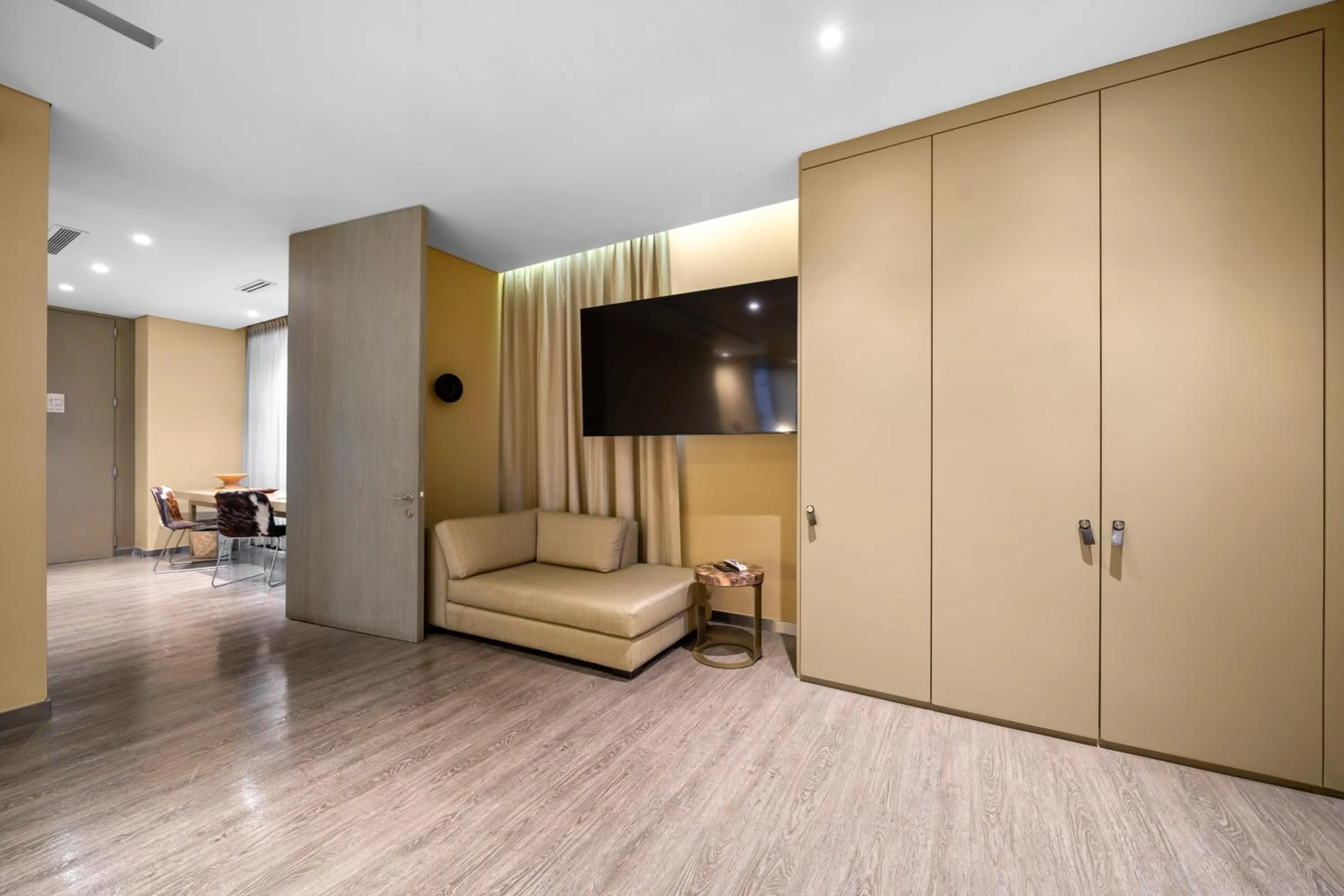 TV and multimedia in BOG Hotel