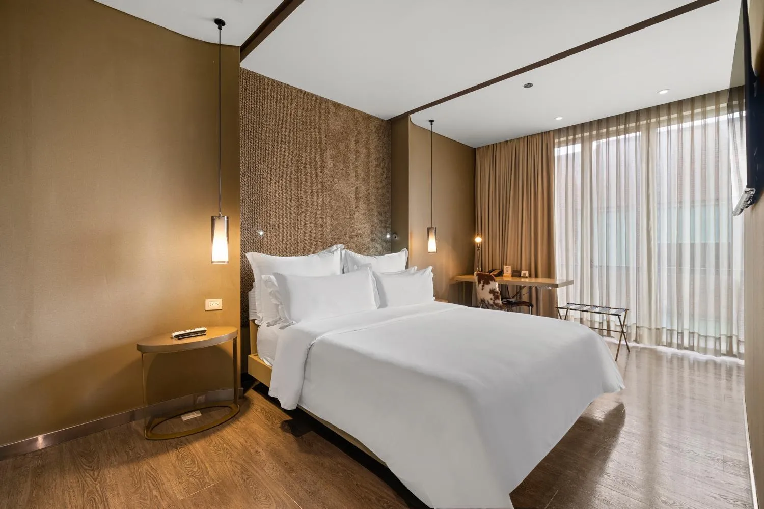 Photo of the whole room, Bed in BOG Hotel