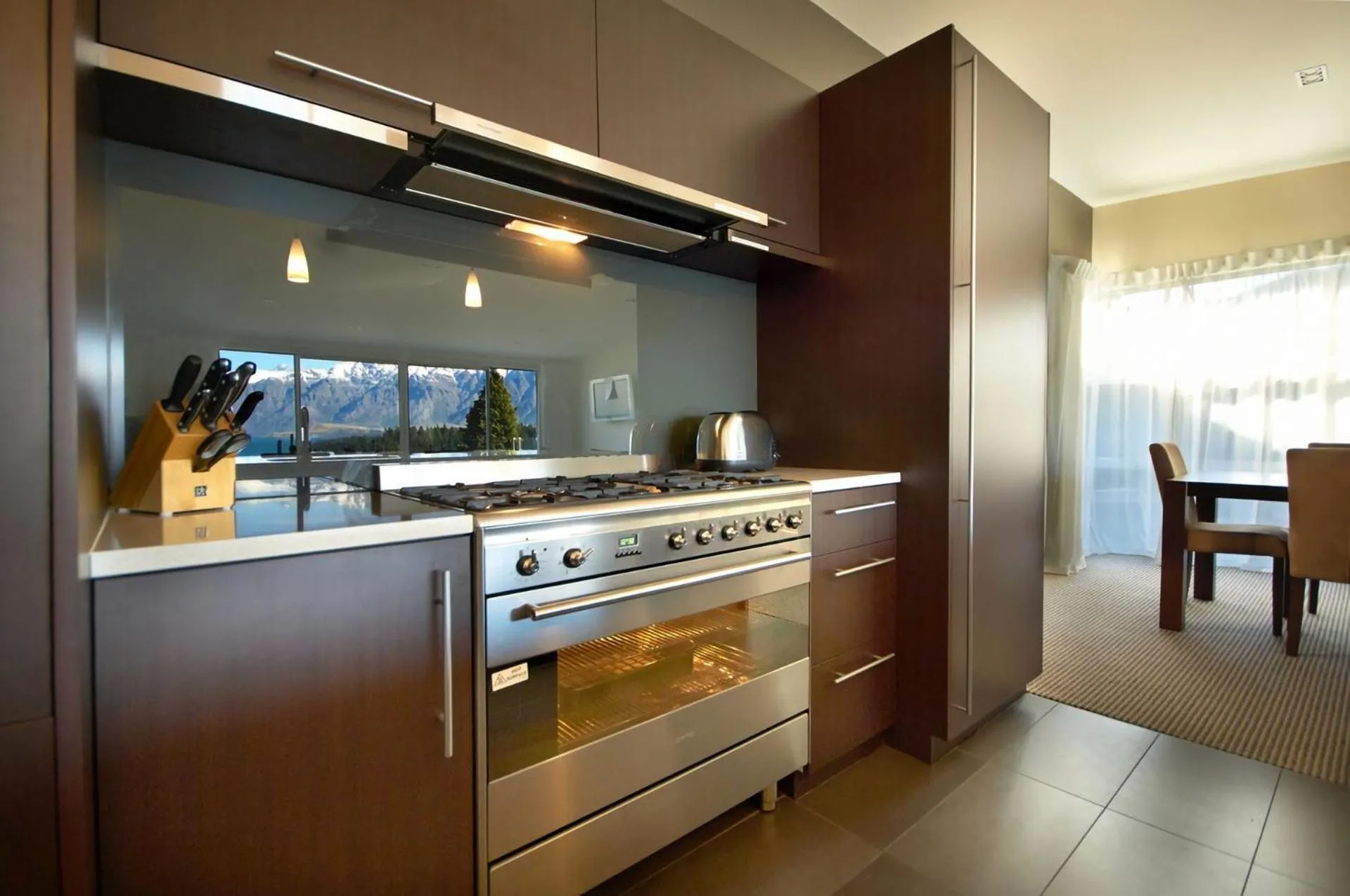 LakeRidge Queenstown by Staysouth