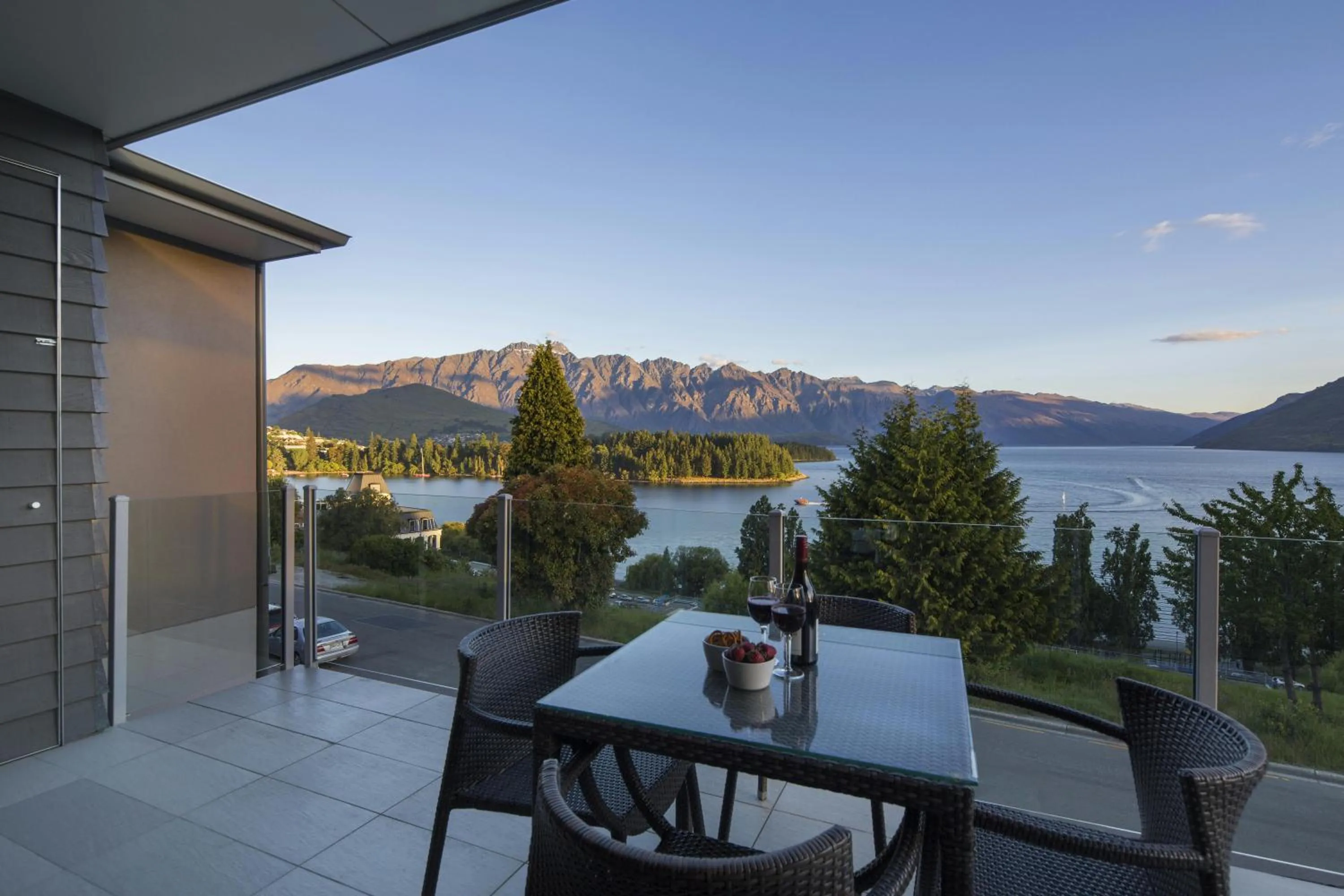 LakeRidge Queenstown by Staysouth
