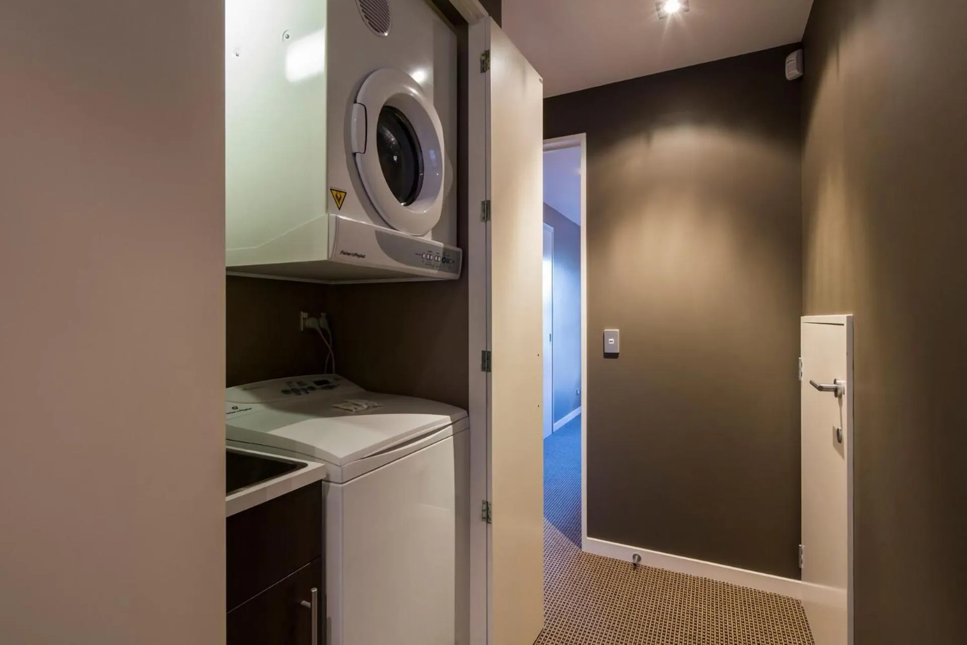 LakeRidge Queenstown by Staysouth