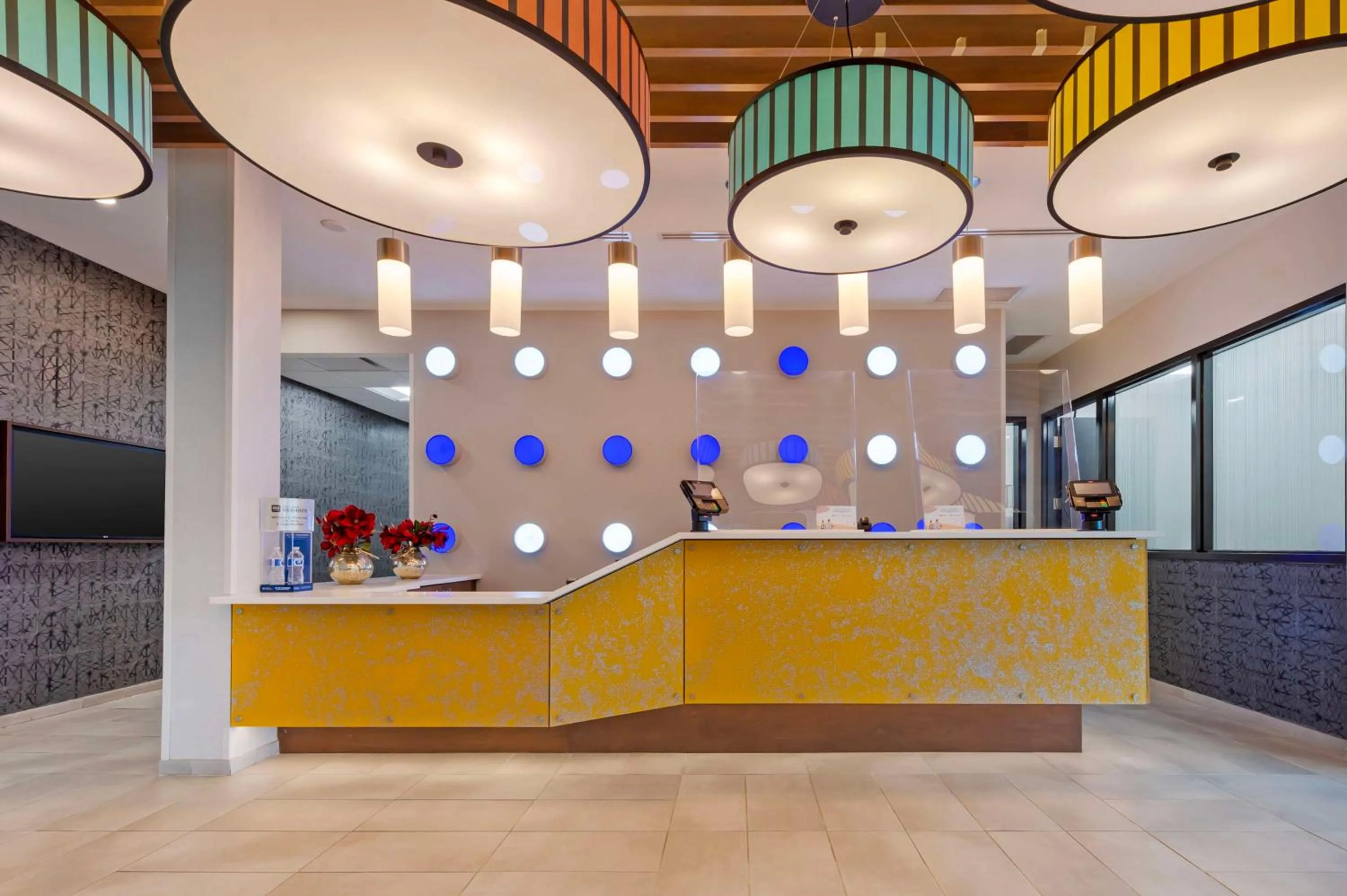 Lobby or reception in GLō Best Western Kanata Ottawa West