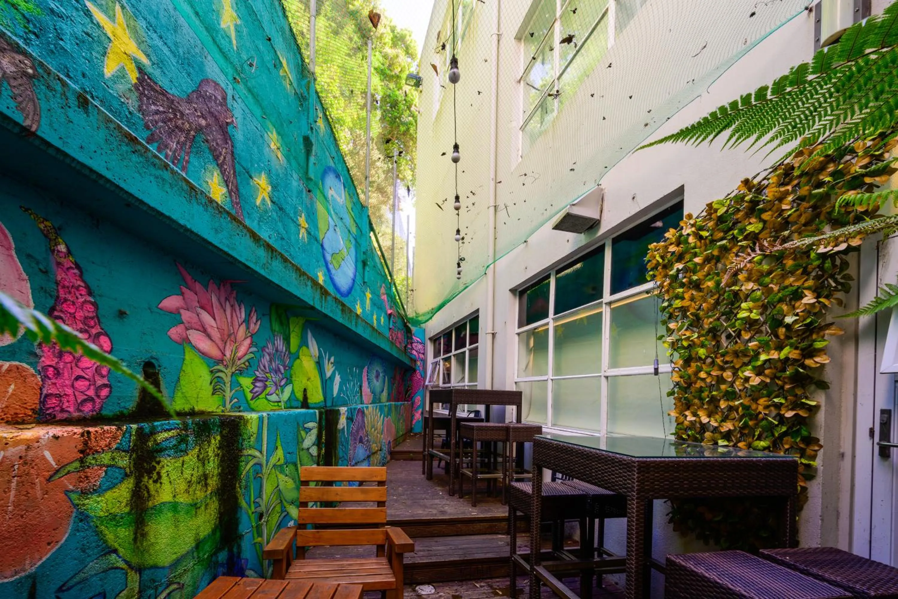 Balcony/Terrace in Trek Global Backpackers