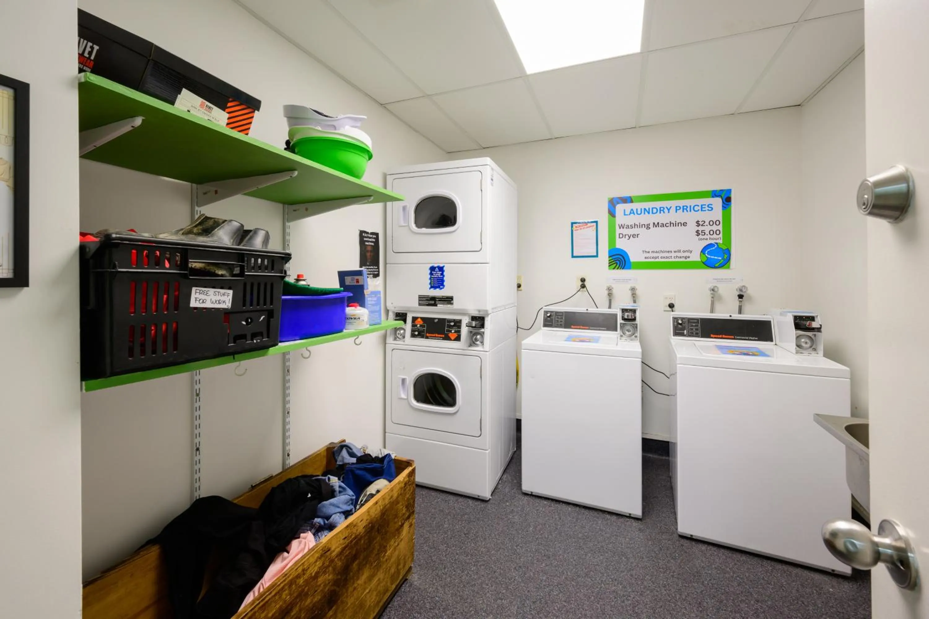 laundry in Trek Global Backpackers