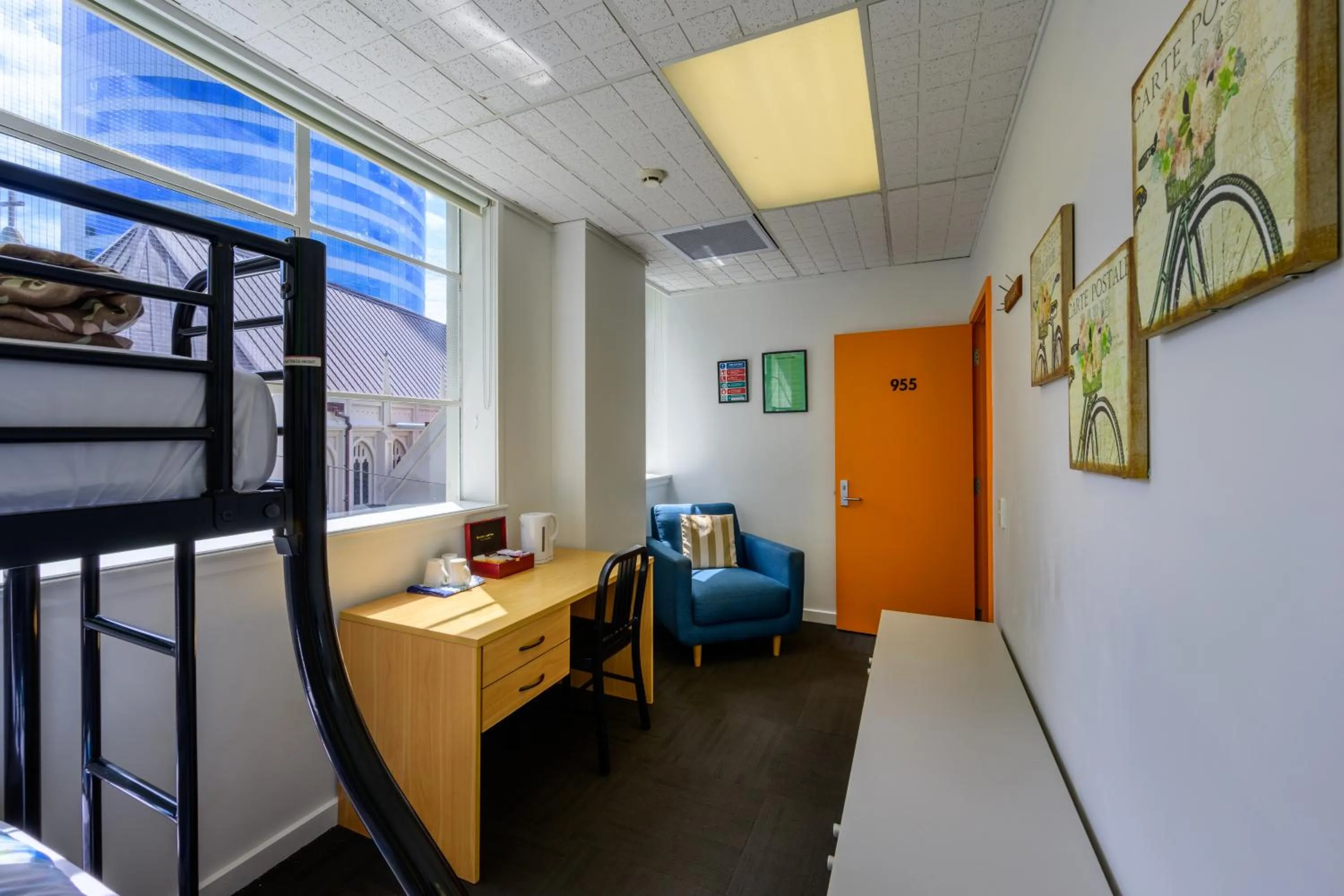 Bedroom, Bed in Trek Global Backpackers