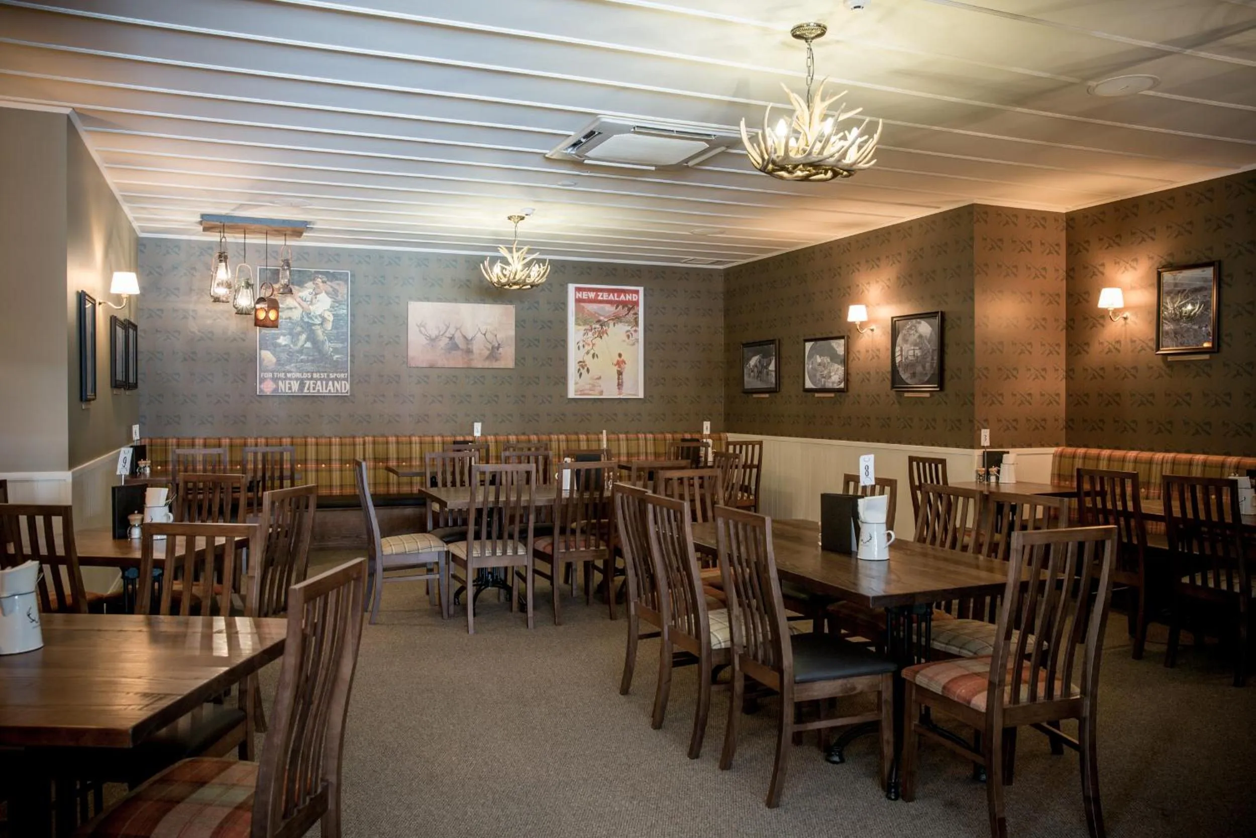 Restaurant/places to eat in The Harvest Hotel