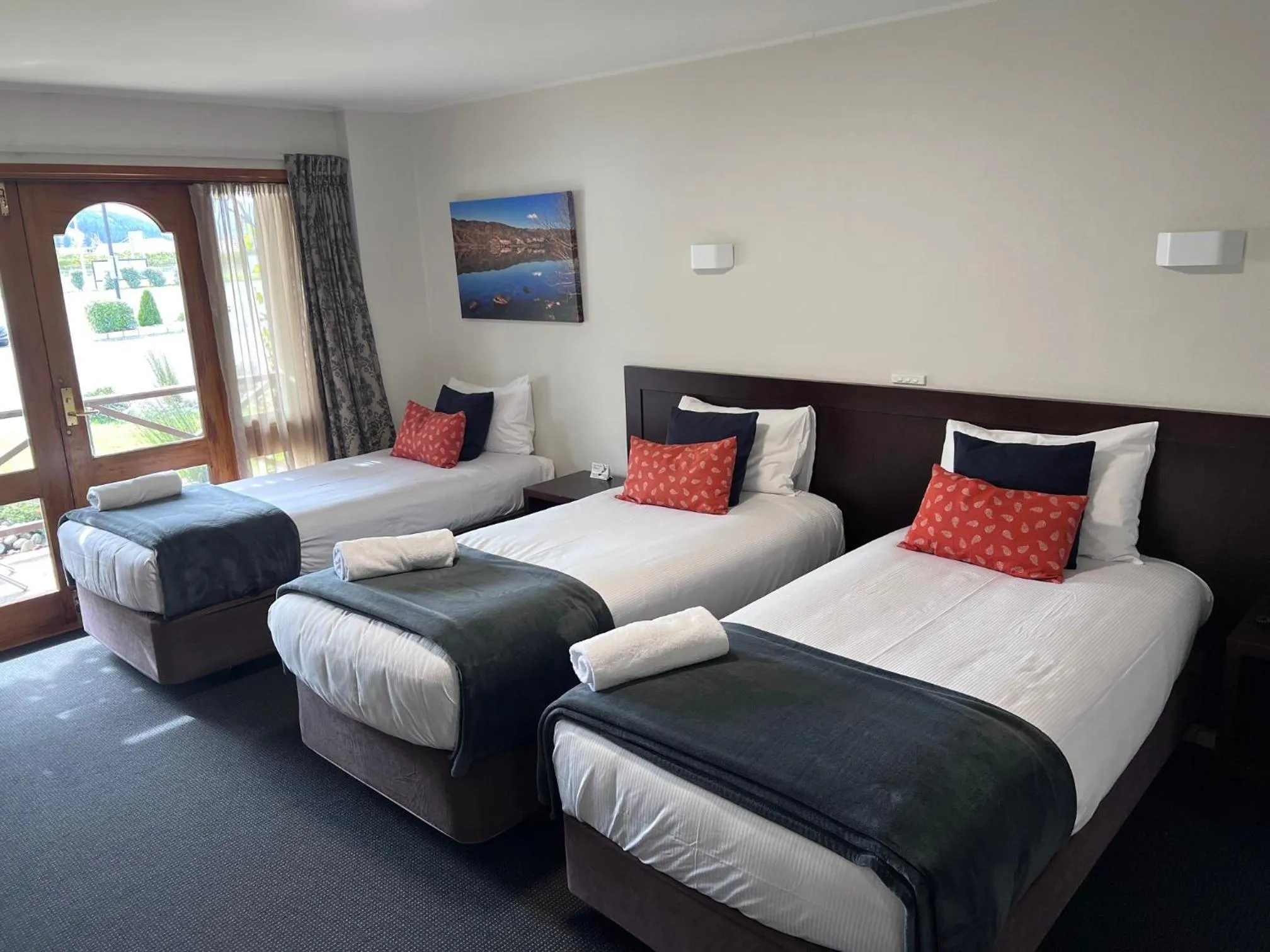 Bed in The Harvest Hotel