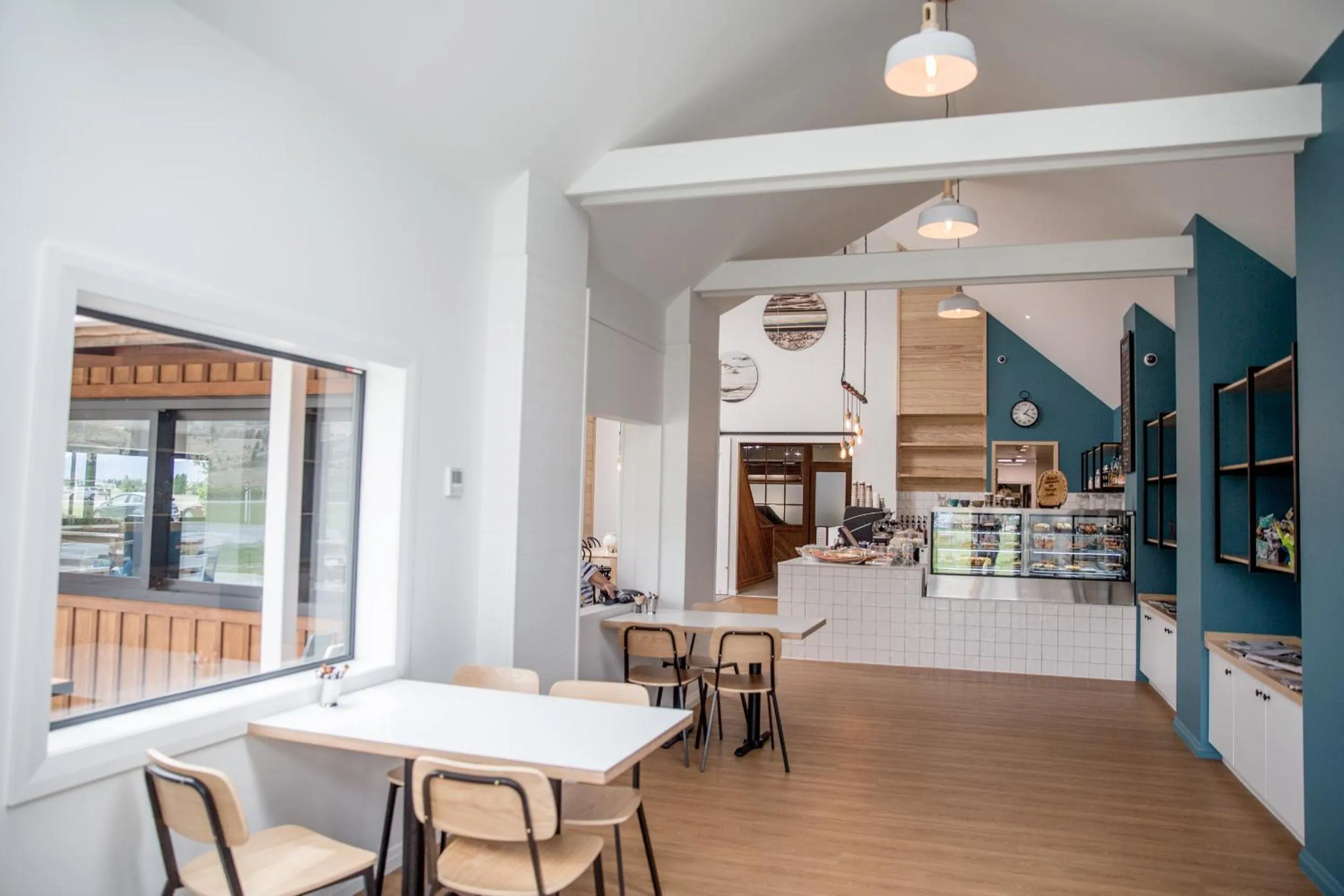 Restaurant/places to eat in The Harvest Hotel