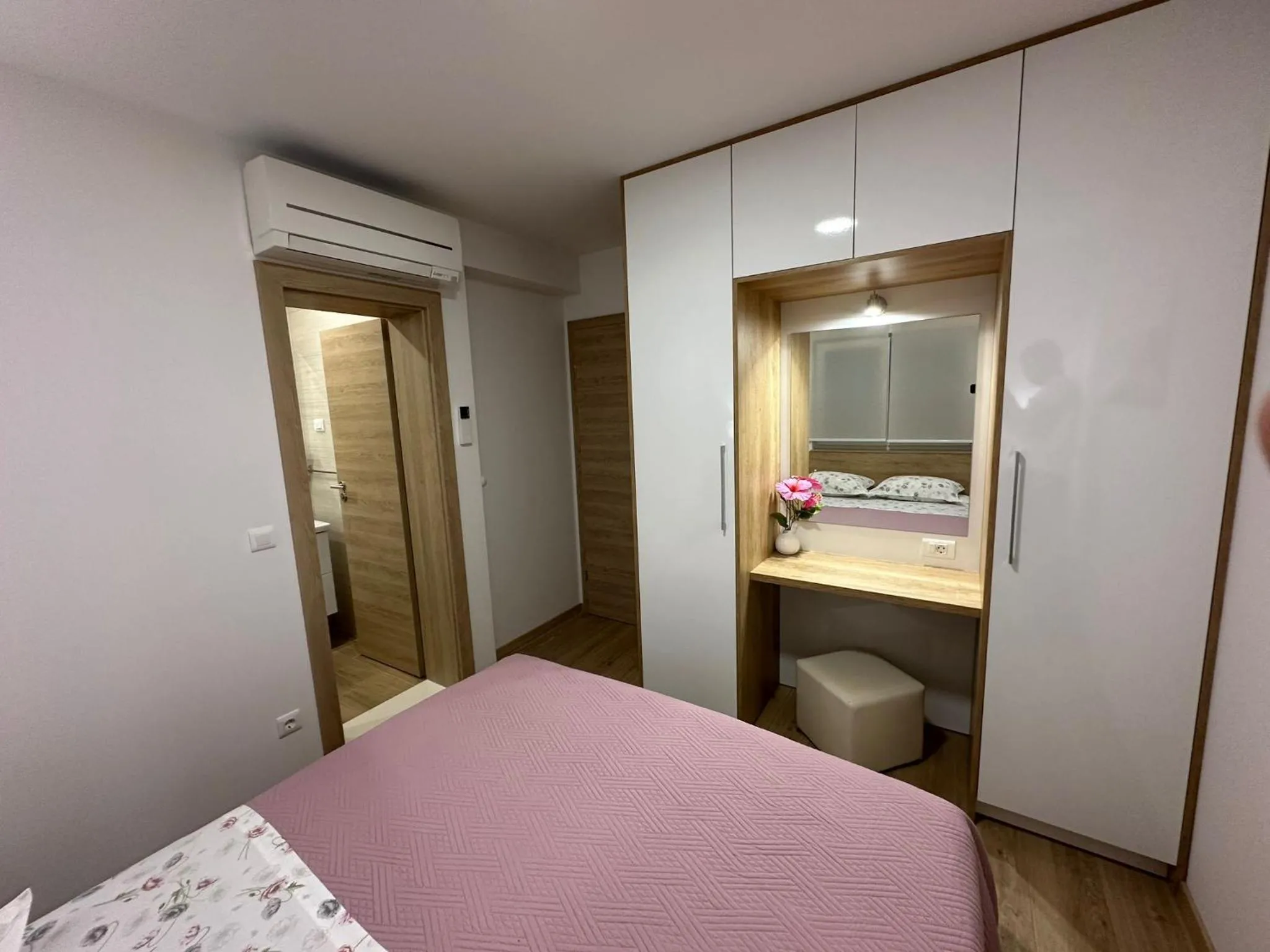 Bed in Apartment Ante