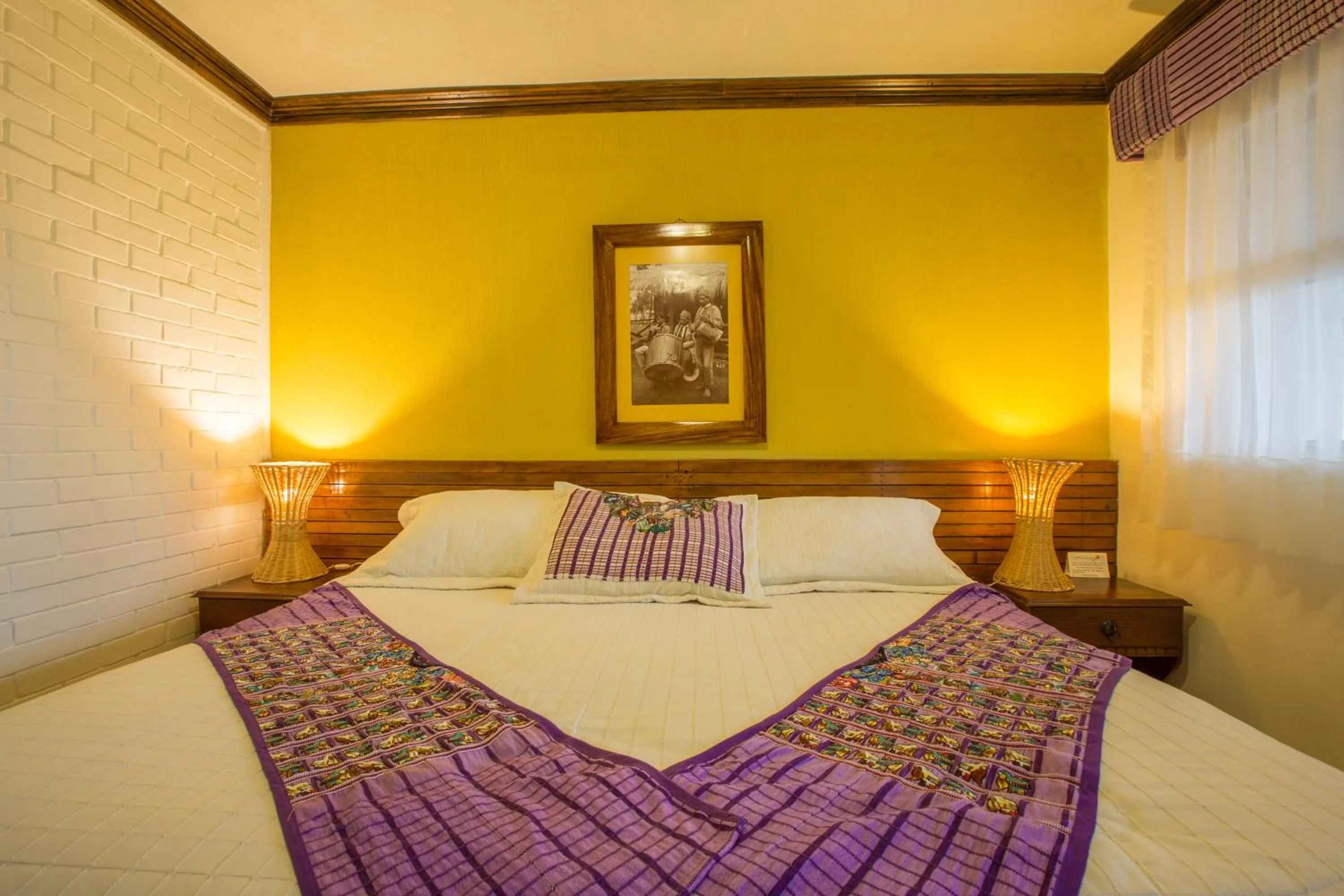 Bed in Hotel y Centro de Convenciones Jardines del Lago