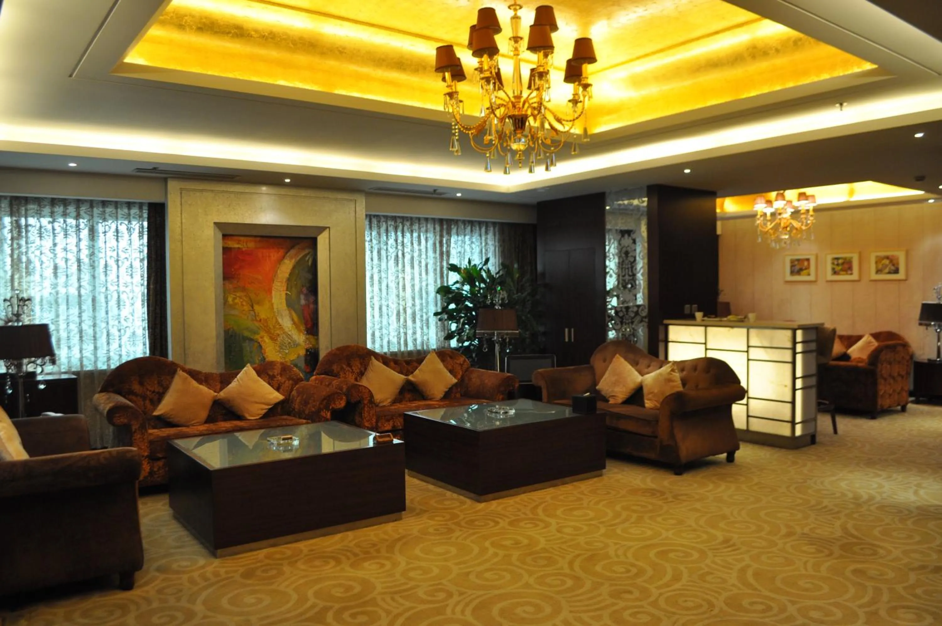 Living room, Lobby/Reception in Ramada Plaza Shenyang Citycenter