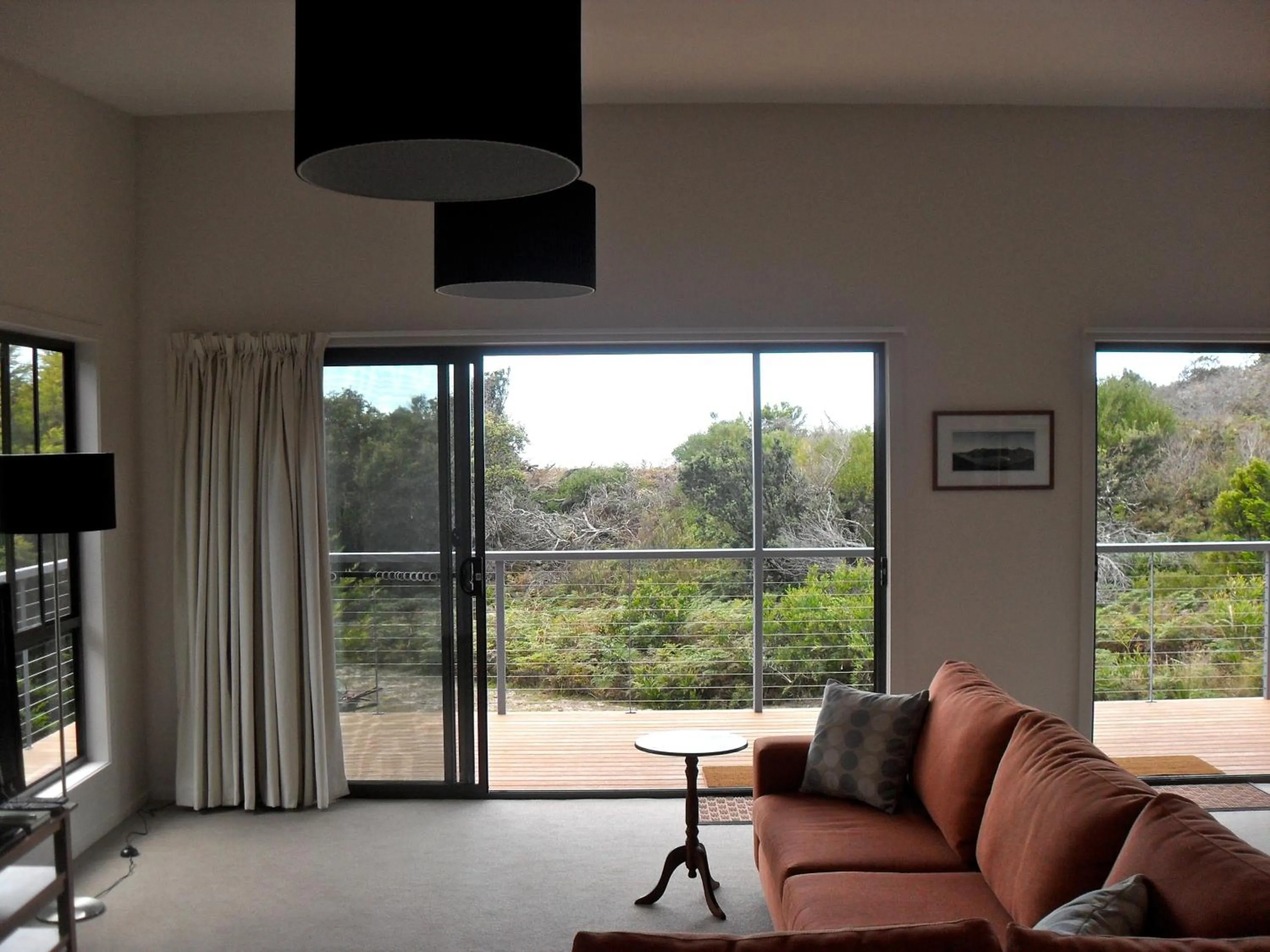 Living room in Sandpiper Ocean Cottages