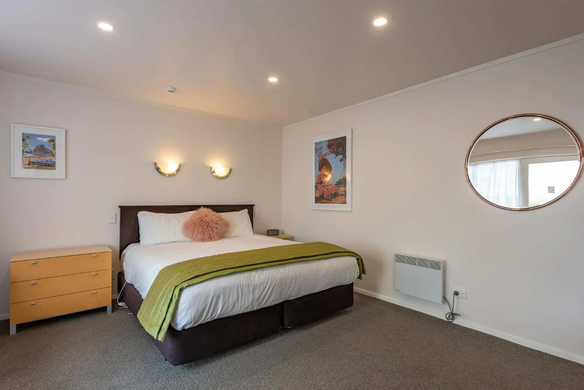 Bed in Apollo Lodge - Free Parking