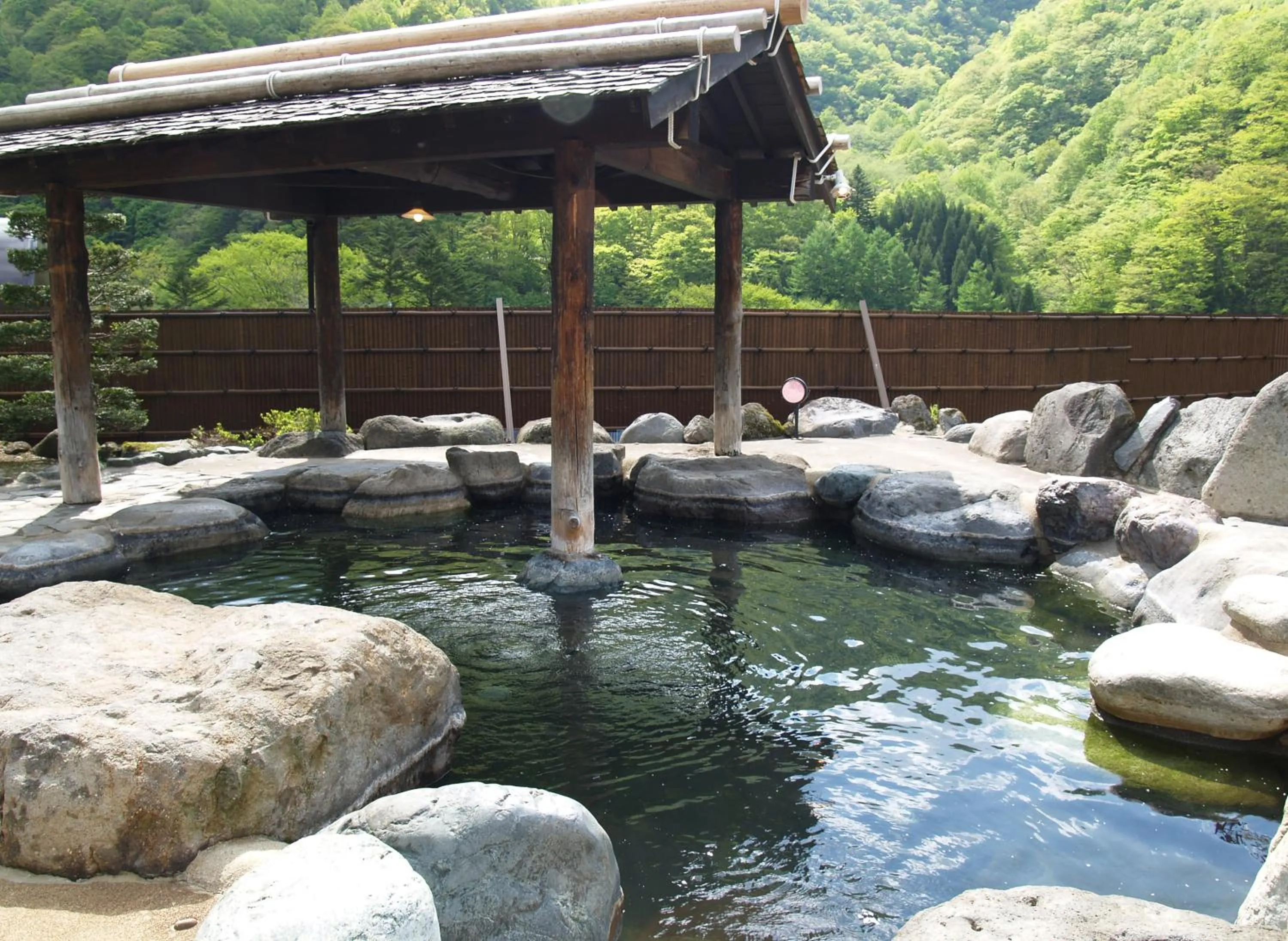 Hot Spring Bath in Okada Ryokan Warakutei