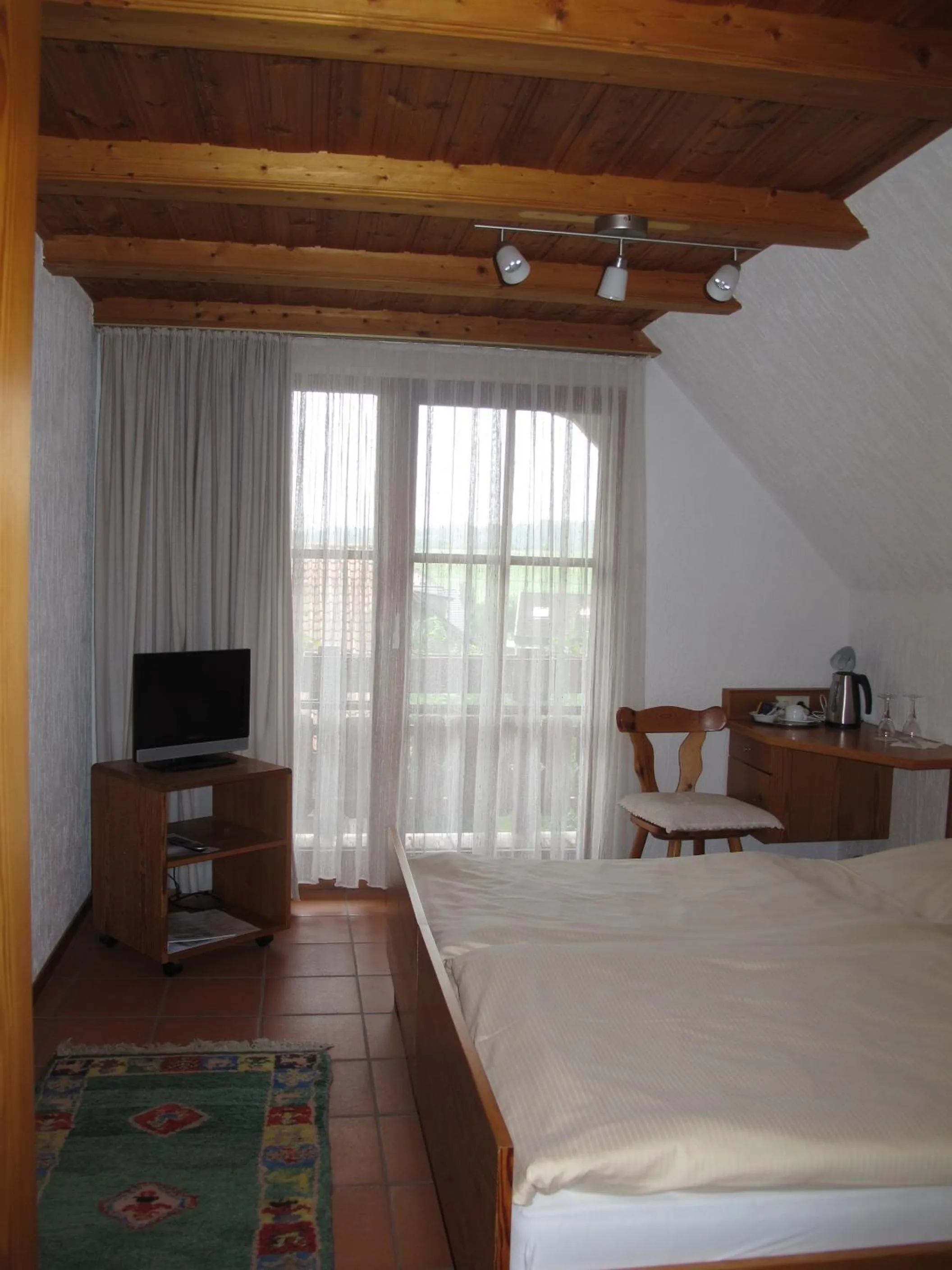 Photo of the whole room, Bed in Hotel Glück
