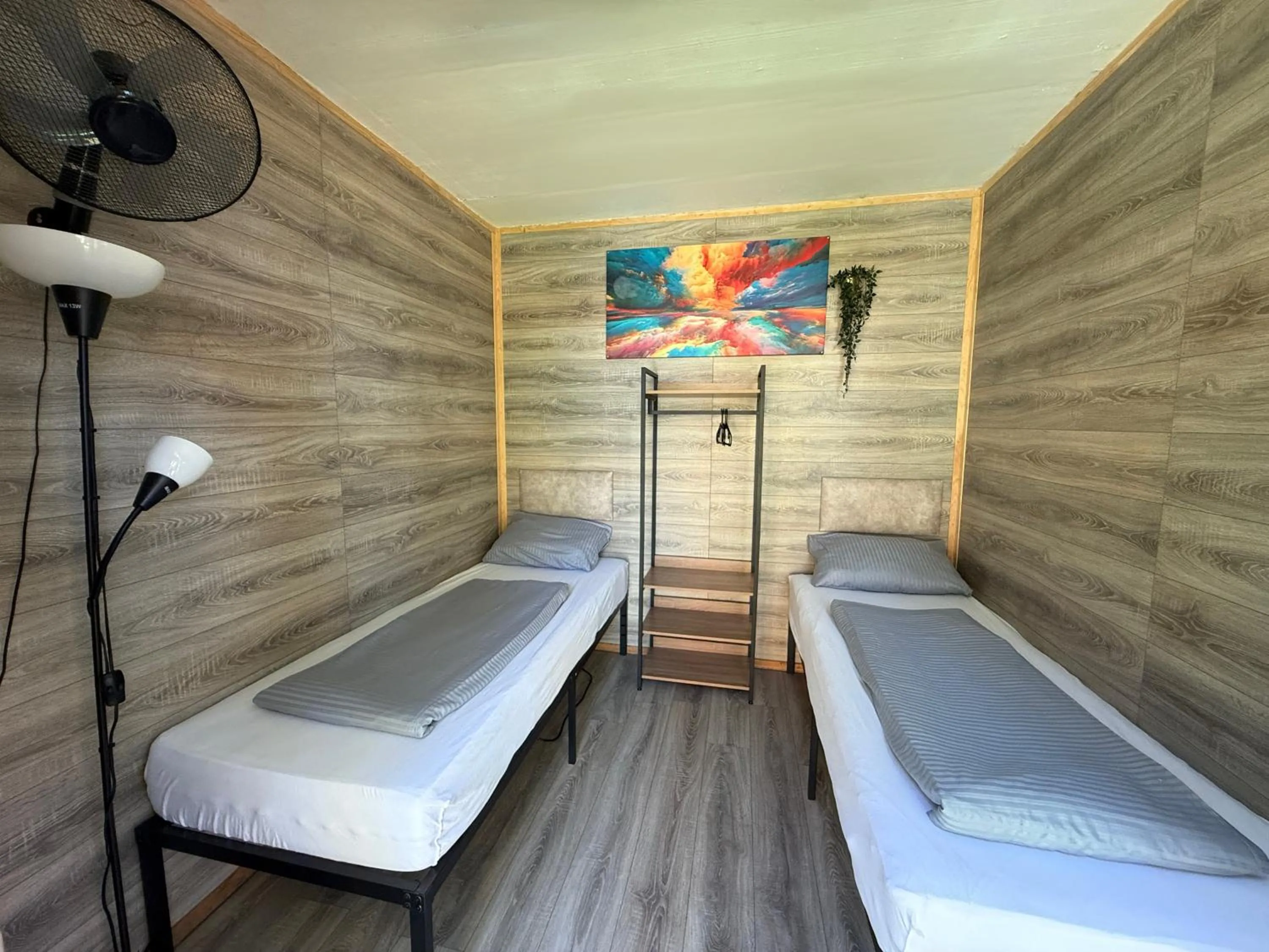 Bedroom, Bed in EASY Lodges Berlin