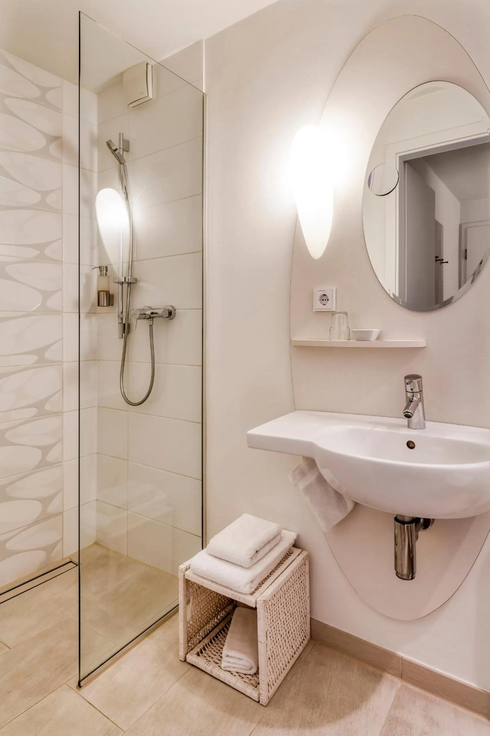 Bathroom in Hotel F-RITZ