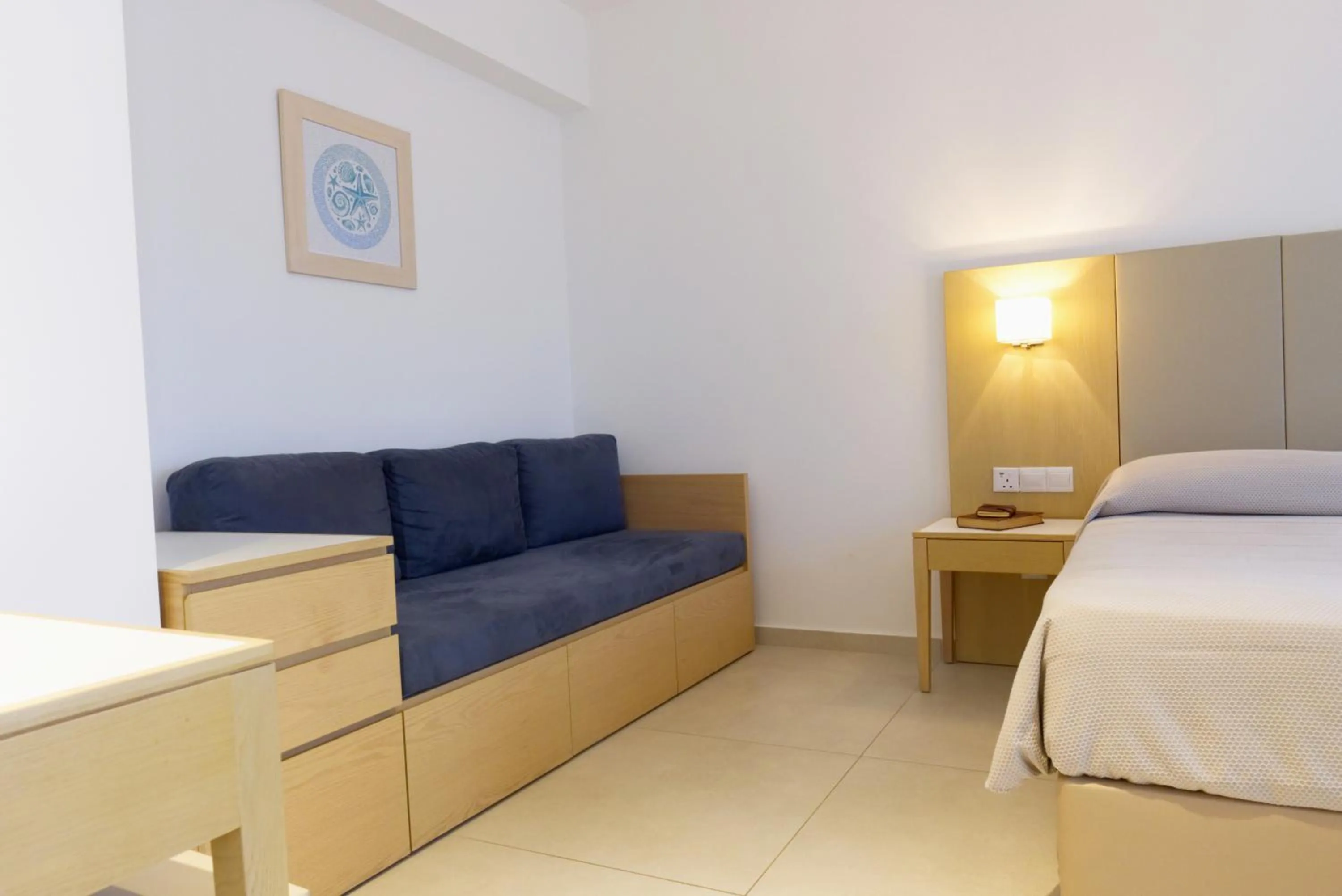 Bed in Sunrise Oasis Hotel & Waterpark