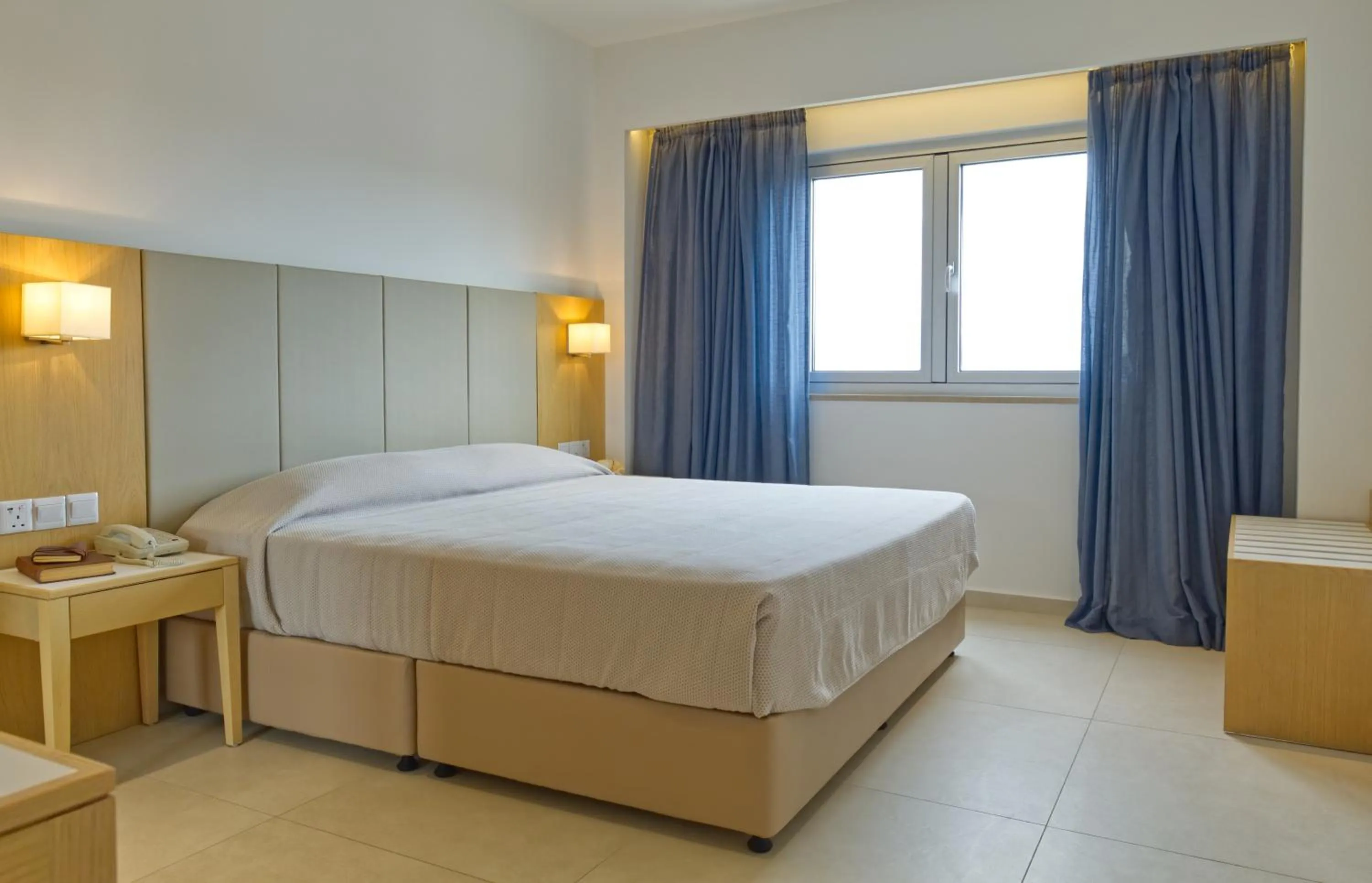 Bed in Sunrise Oasis Hotel & Waterpark