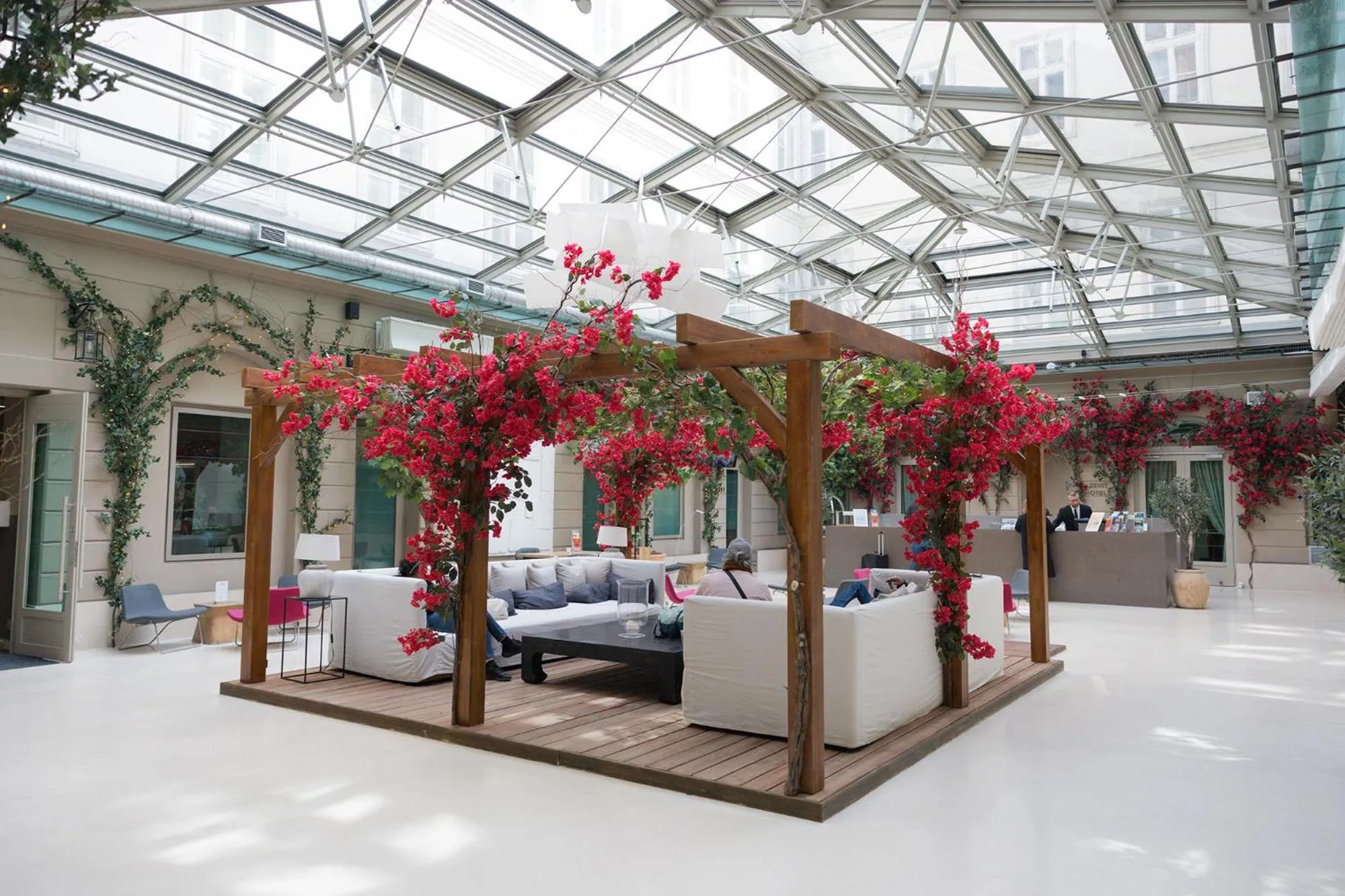 Lobby or reception, Bed in Hotel Zenit Budapest Palace