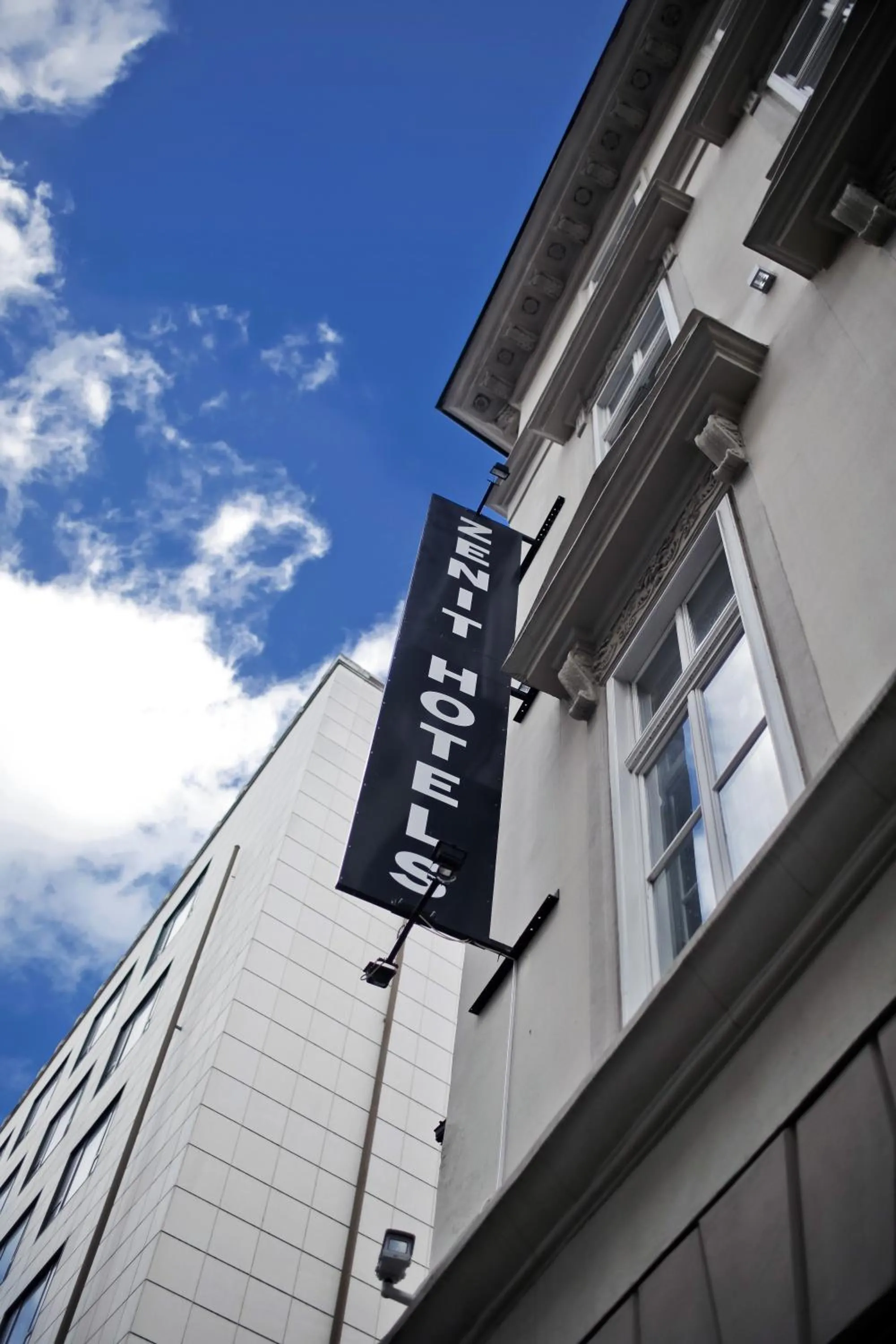 Property building in Hotel Zenit Budapest Palace