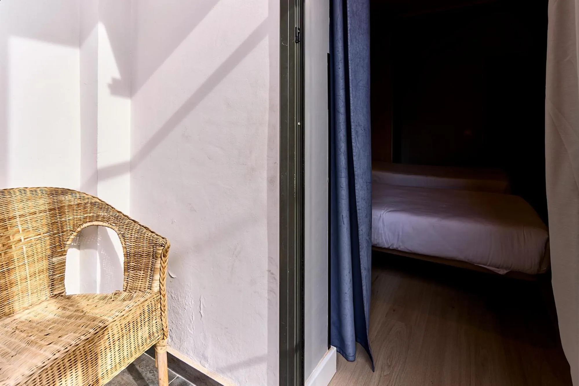 Photo of the whole room, Bed in Fira Apartments by gaiarooms