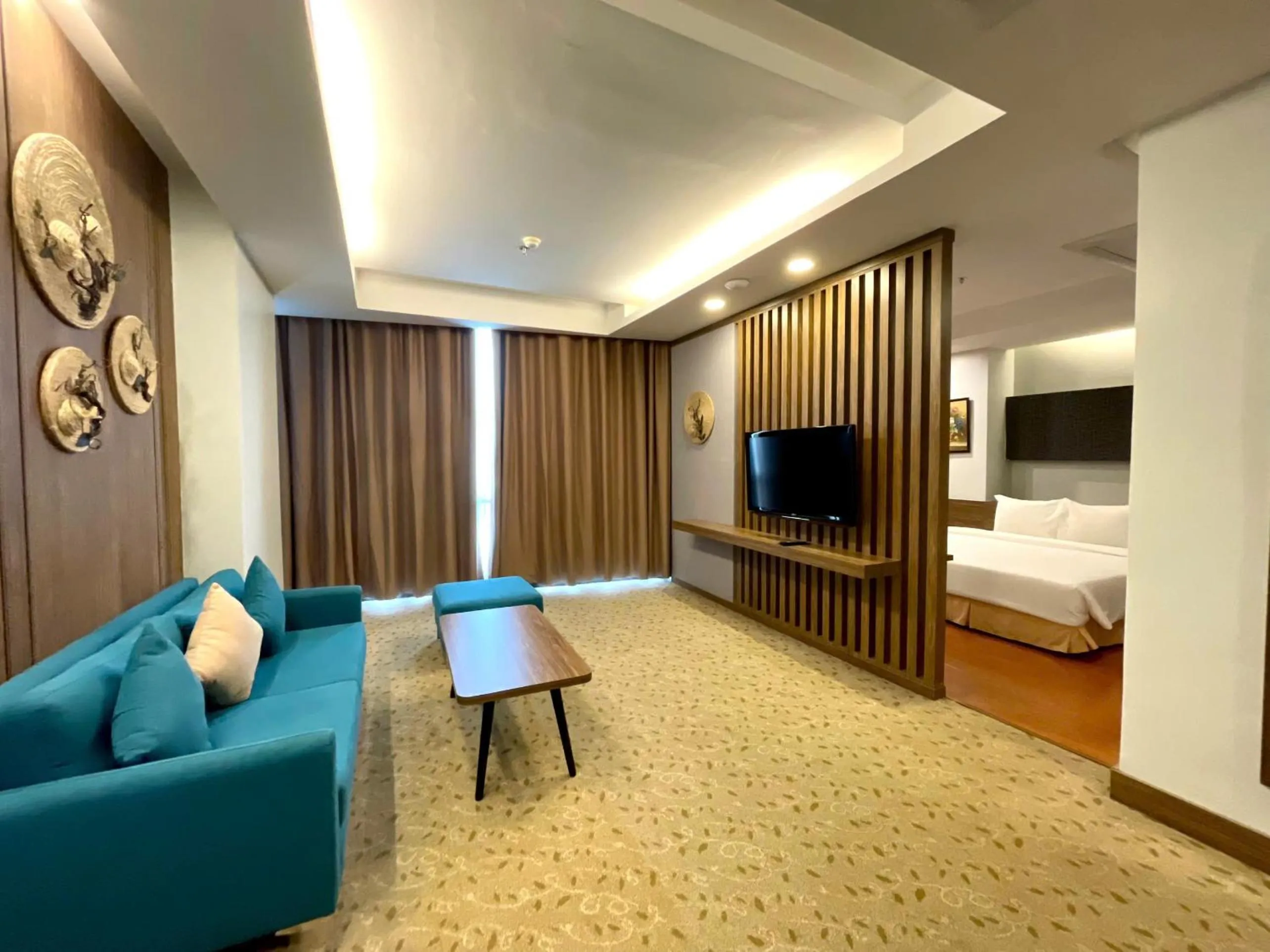 Living room, Bed in Muong Thanh Grand Xa La Hotel