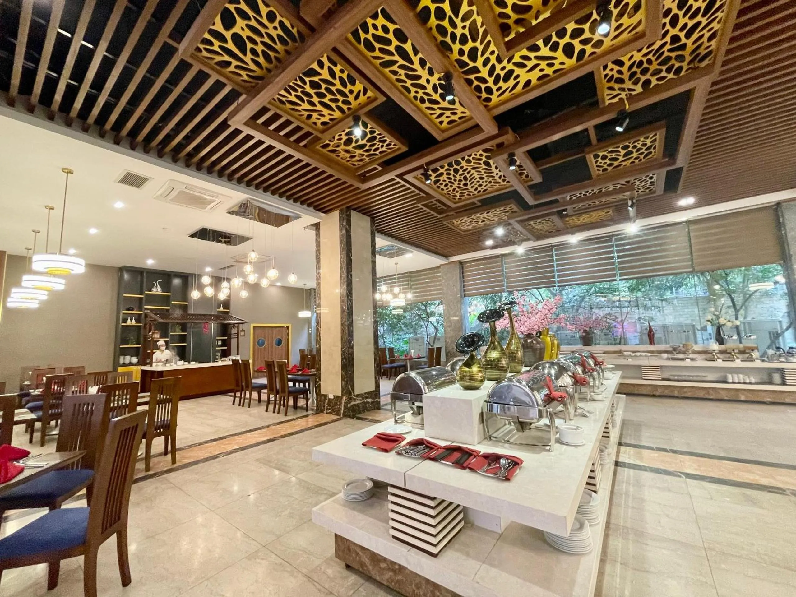 Restaurant/places to eat in Muong Thanh Grand Xa La Hotel