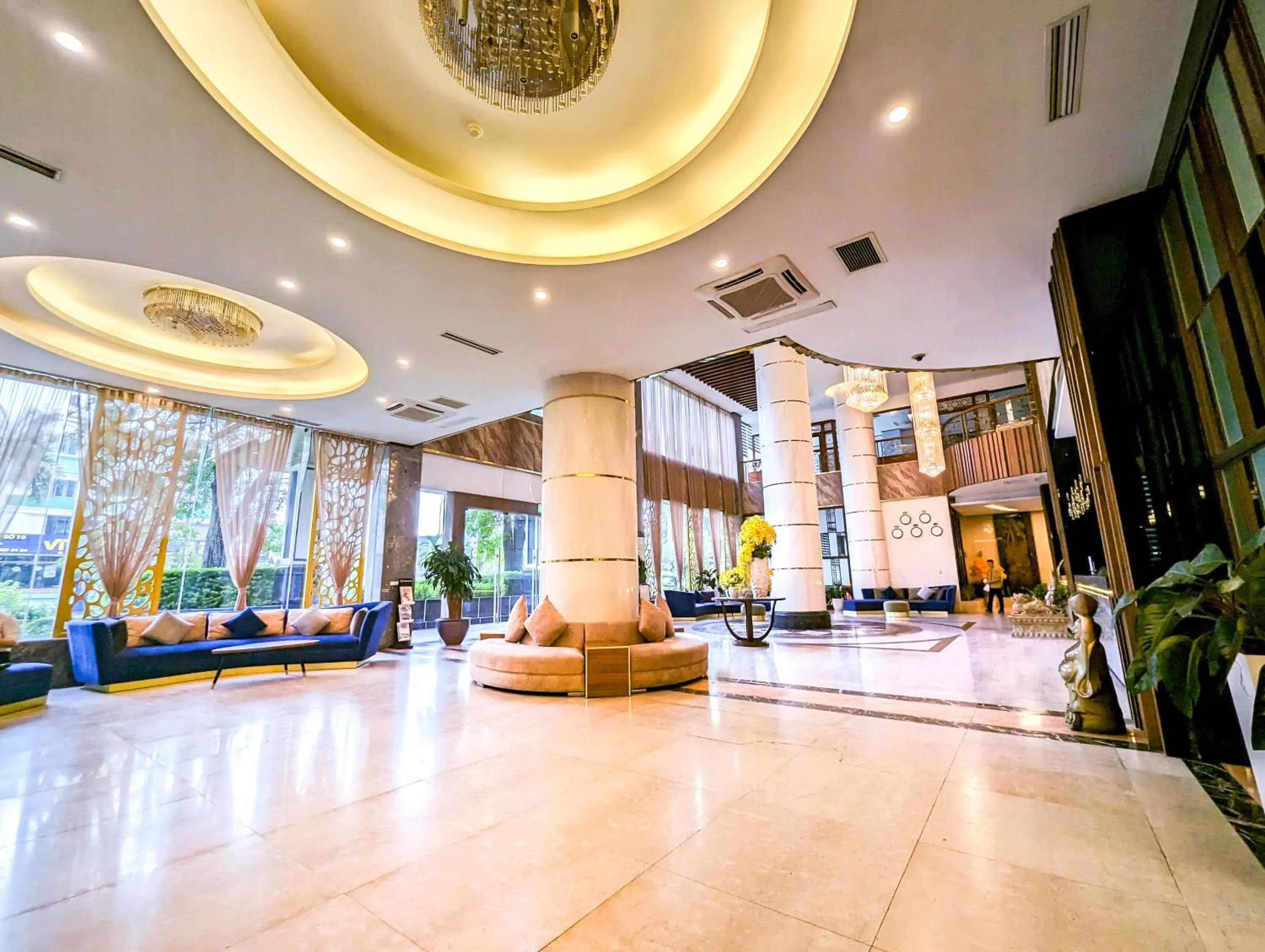 concierge in Muong Thanh Grand Xa La Hotel