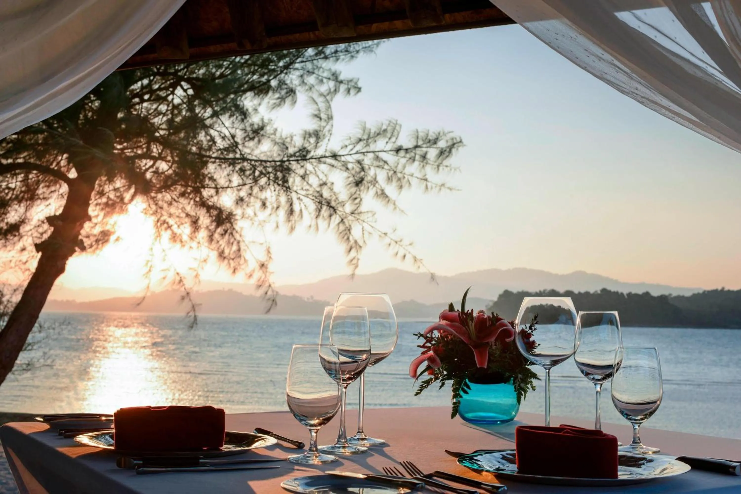 Restaurant/places to eat in The Naka Island, a Luxury Collection Resort & Spa, Phuket